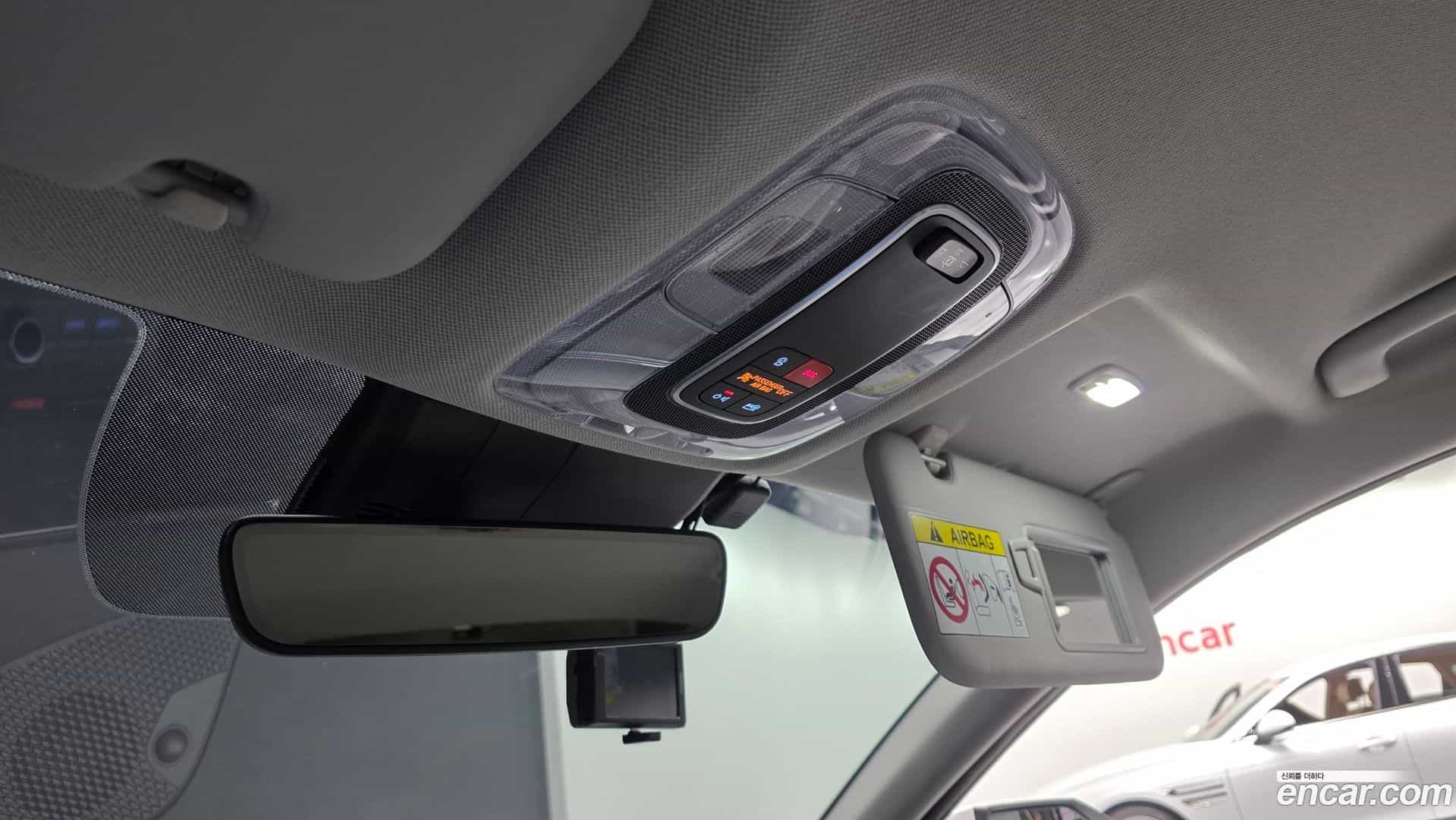 AVANTE Hyundai 2021.11-OPTION-024