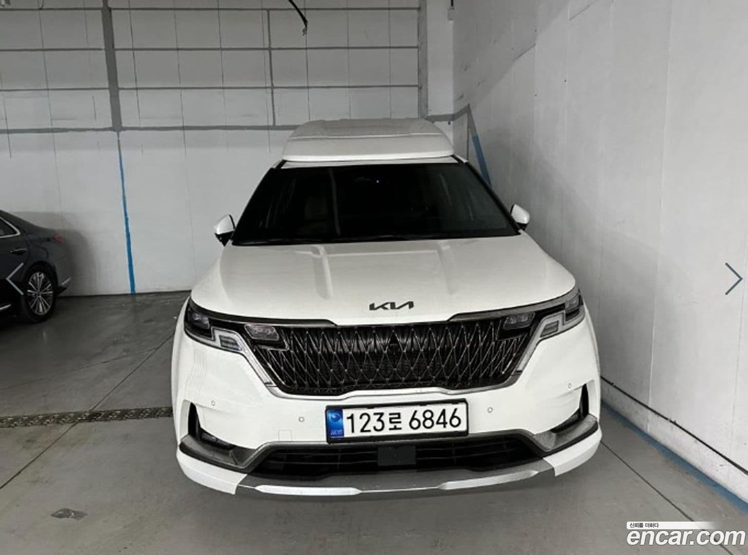 Main__Slider__Photo:Canival Kia 2022.1-0