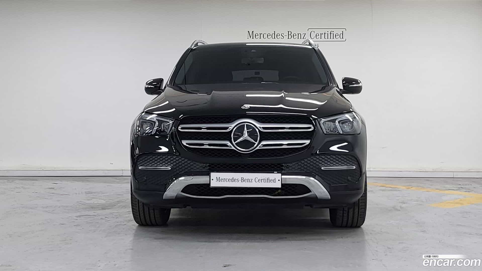 GLE-Class Mercedes-Benz 2020.7-OUTER-003