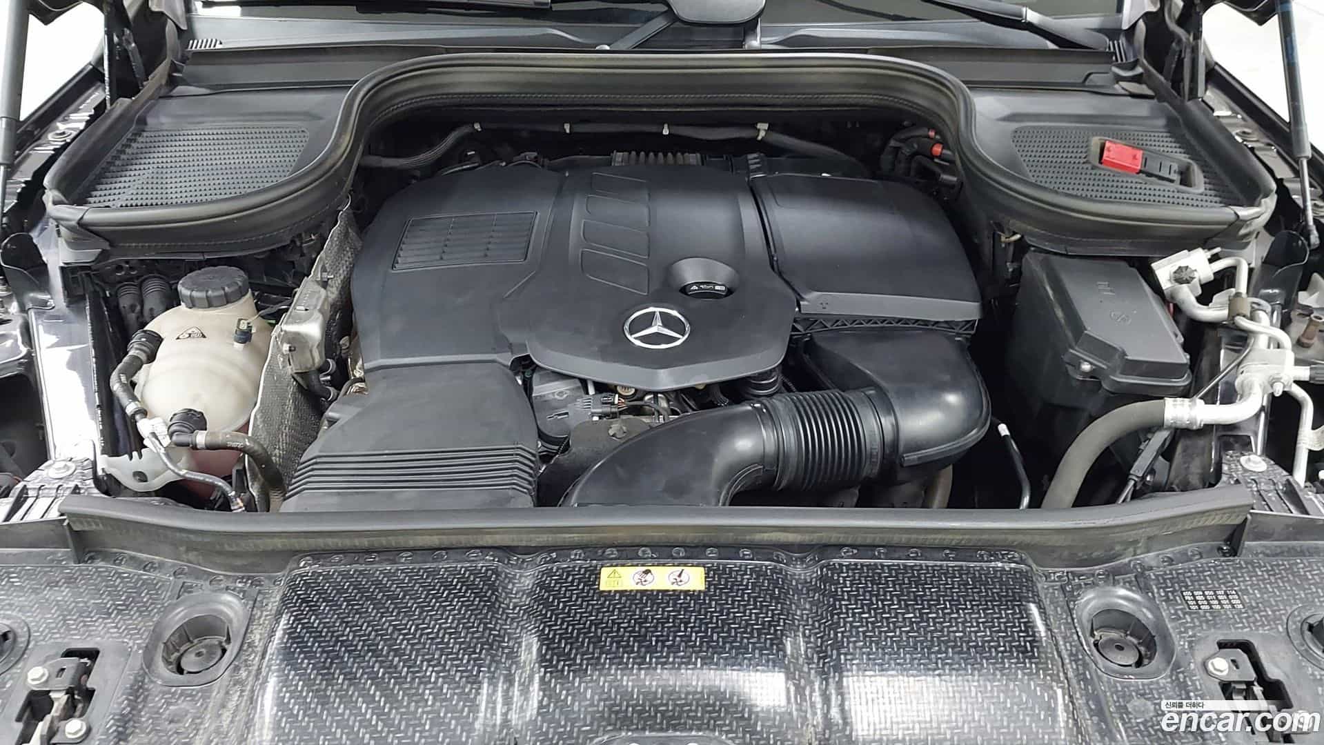 GLE-Class Mercedes-Benz 2020.7-OUTER-006