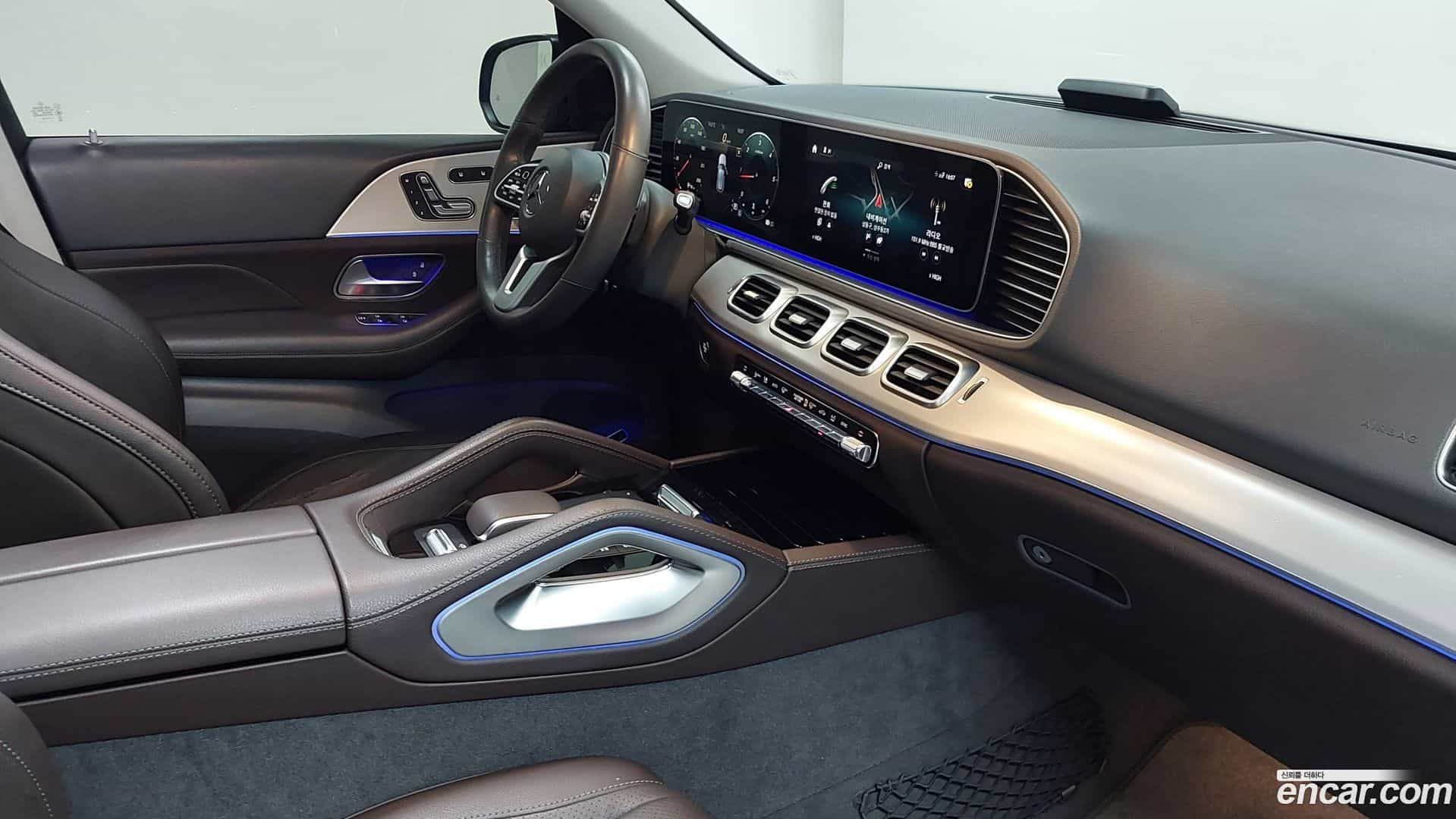 GLE-Class Mercedes-Benz 2020.7-OPTION-017