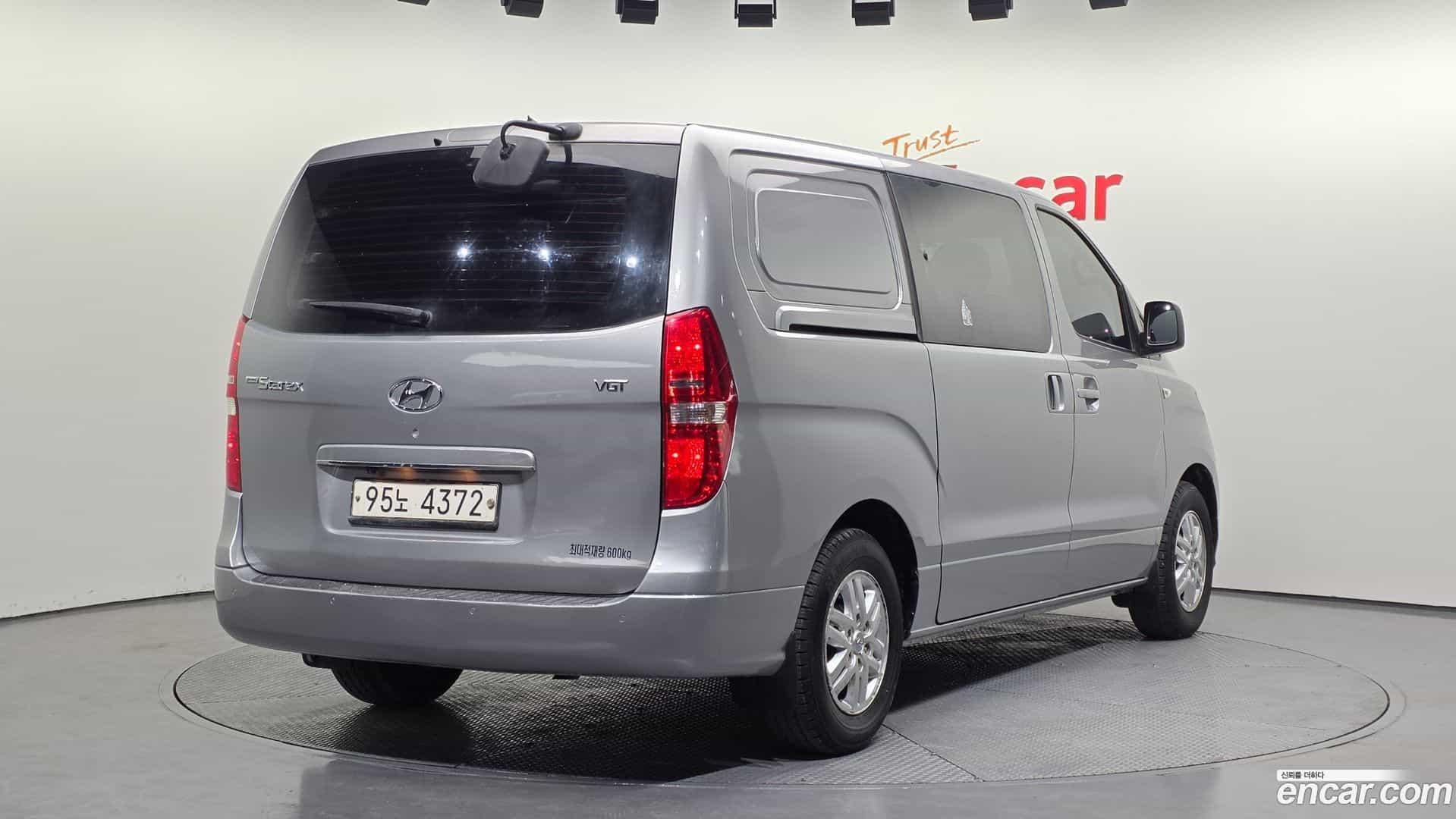 Starex Hyundai 2021.0-OUTER-002
