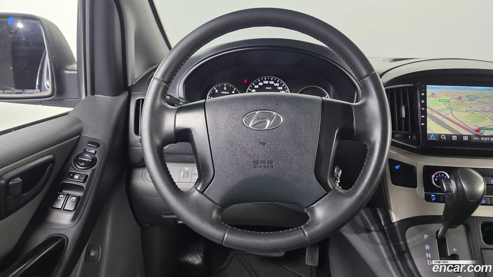 Starex Hyundai 2021.0-OPTION-020