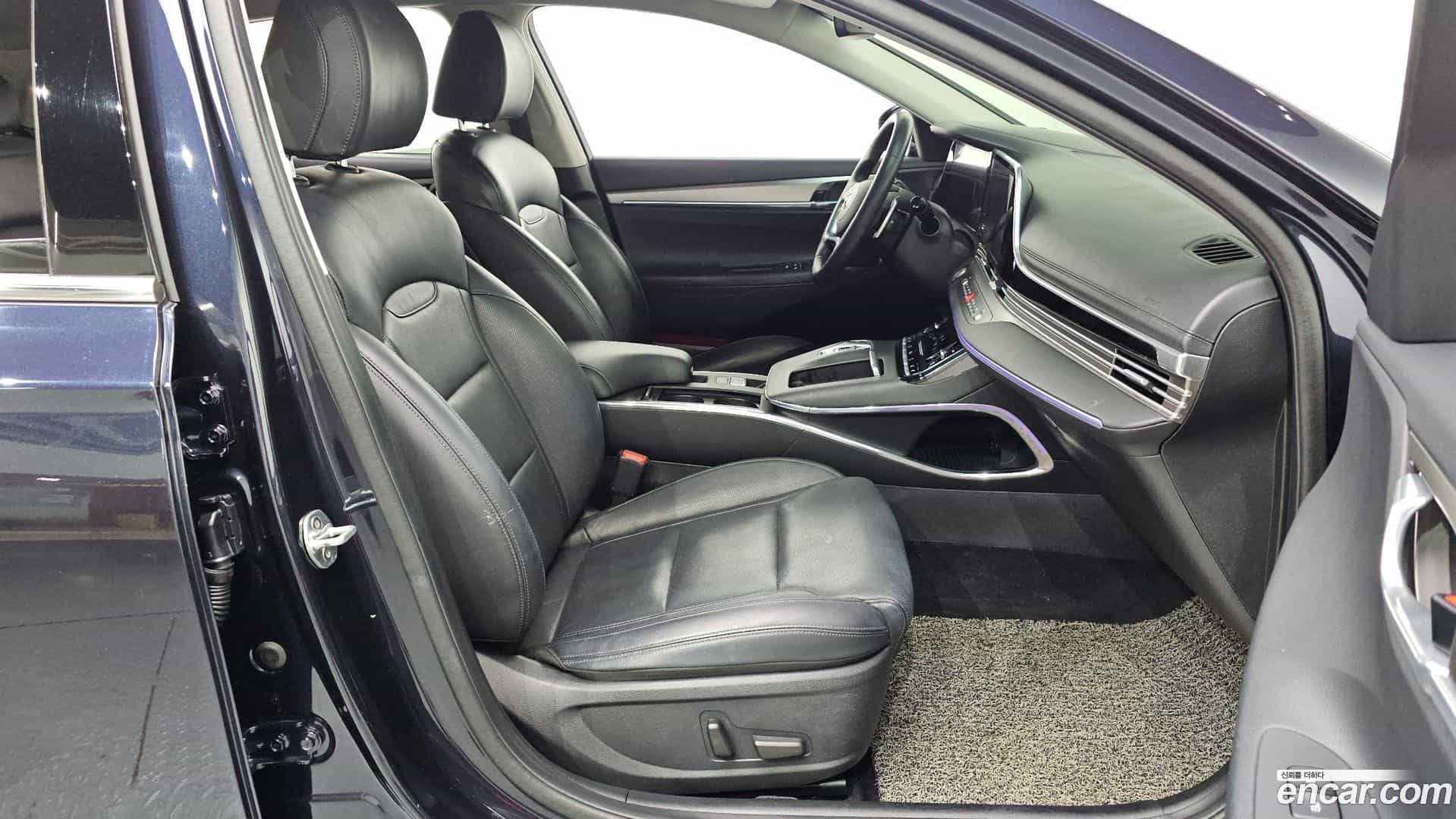 Grandeur Hyundai 2020.0-OPTION-015