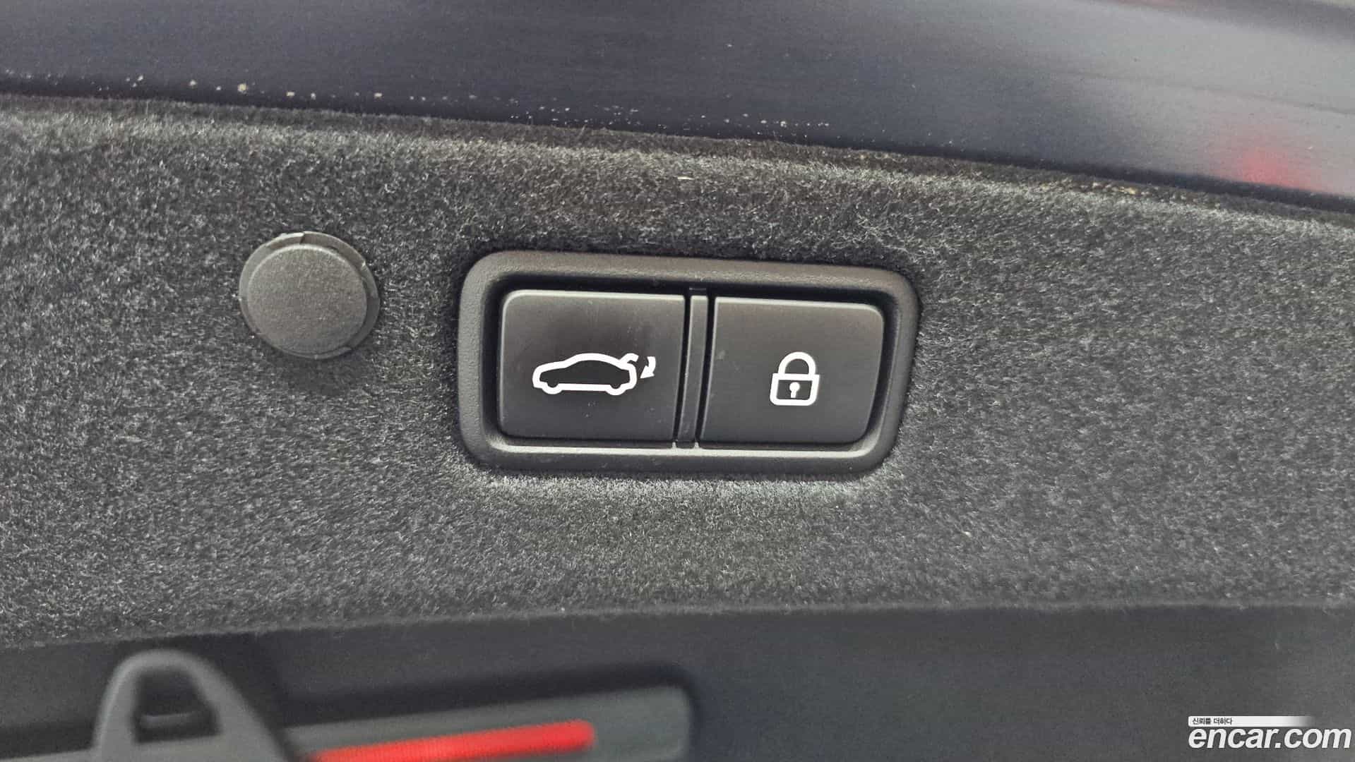 Grandeur Hyundai 2020.0-OPTION-024