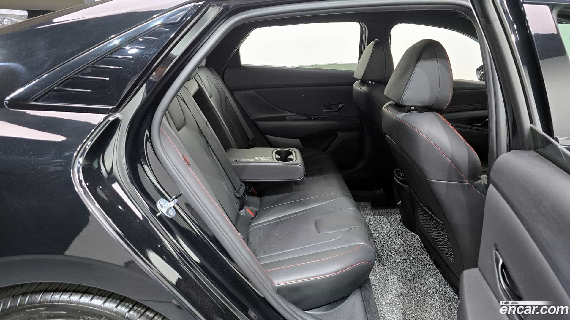 AVANTE Hyundai 2024.5-OPTION-016