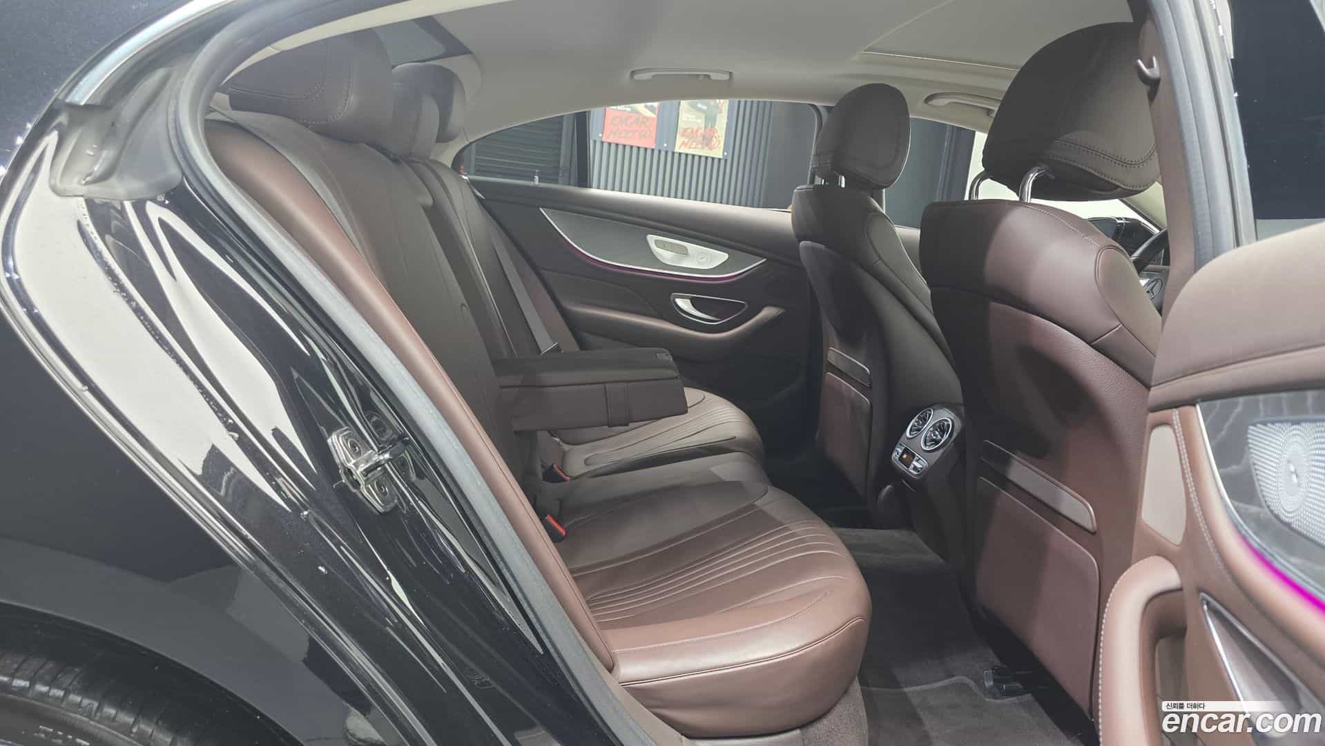 CLS-Class Mercedes-Benz 2021.2-OPTION-016
