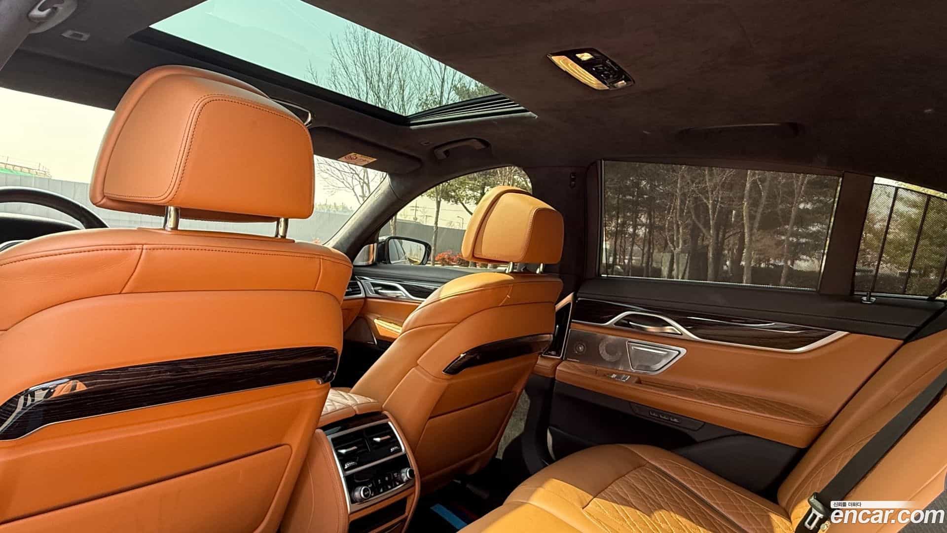 7-Series BMW 2022.1-OPTION-016