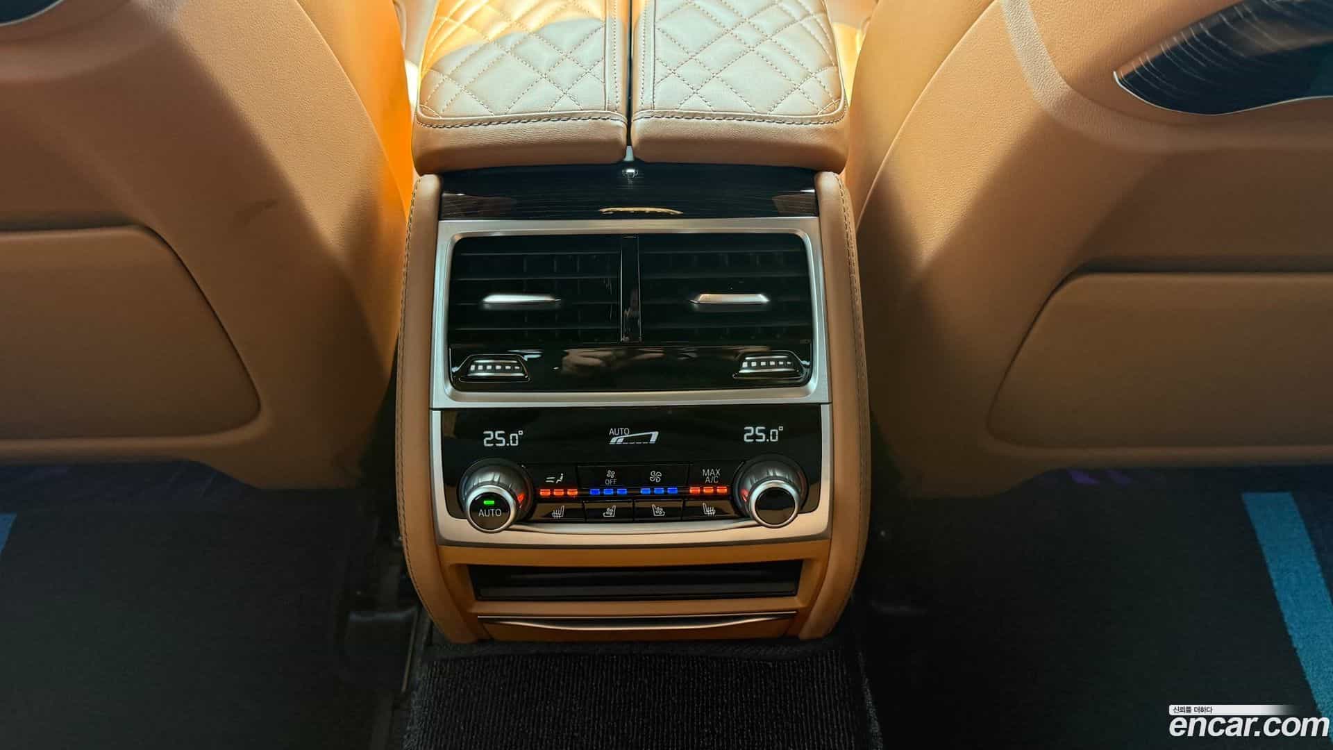 7-Series BMW 2022.1-OPTION-020