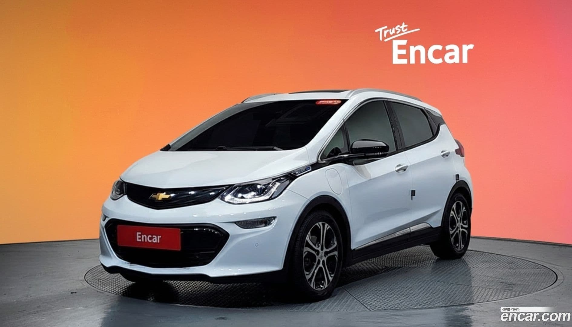 Main__Slider__Photo:Bolt EV Chevrolet 2019.9-0