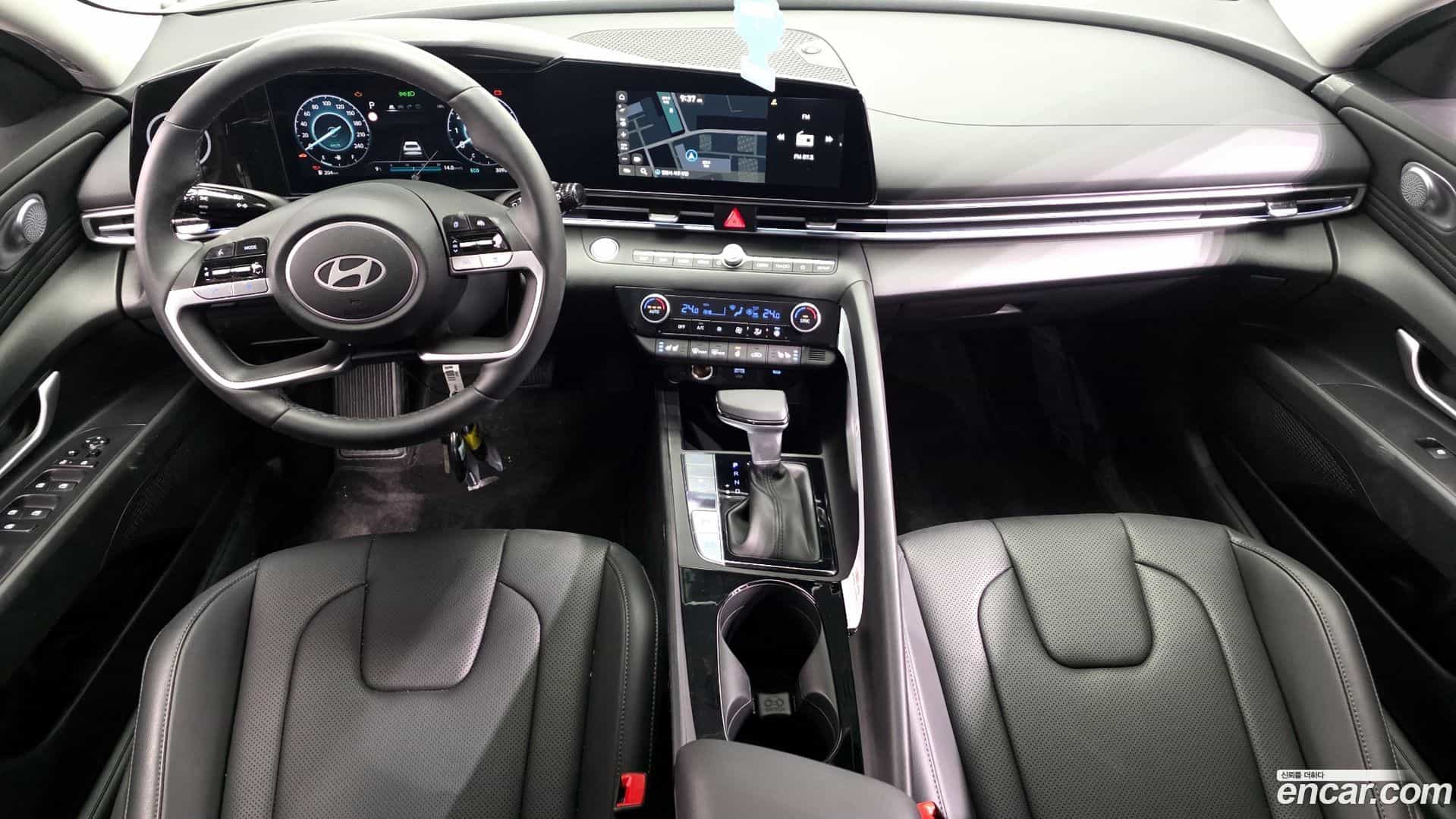 AVANTE Hyundai 2023.10-INNER-007