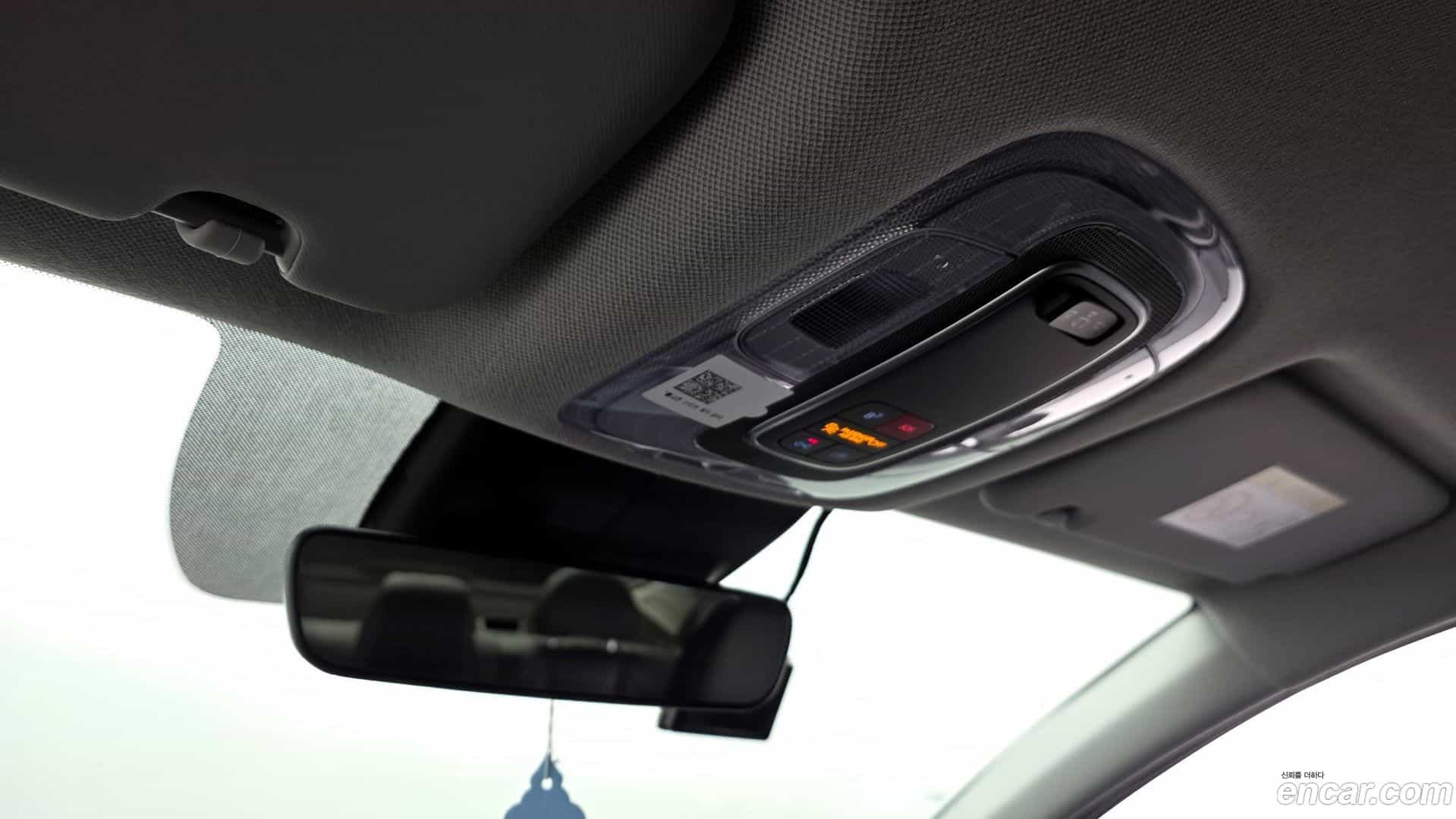 AVANTE Hyundai 2023.10-OPTION-022