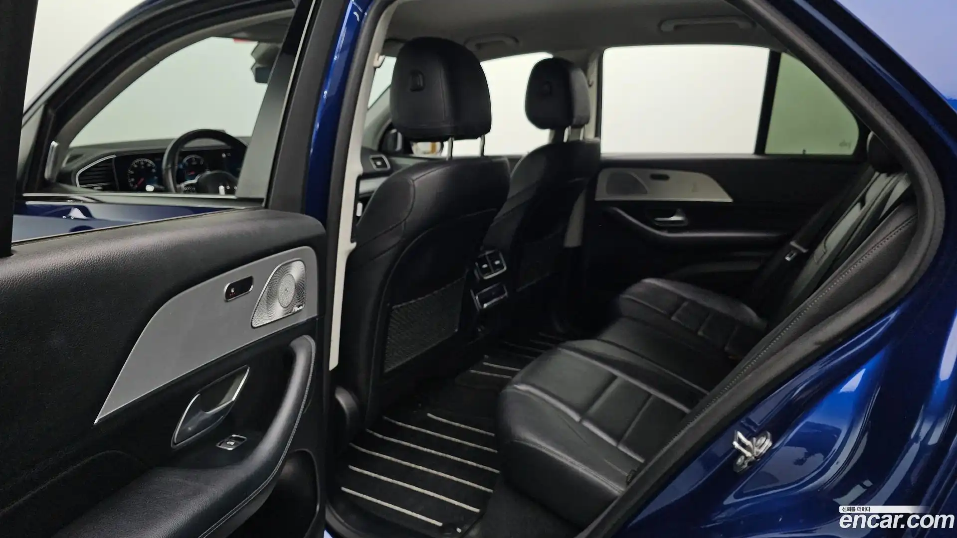 GLE-Class Mercedes-Benz 2019.8-OPTION-017