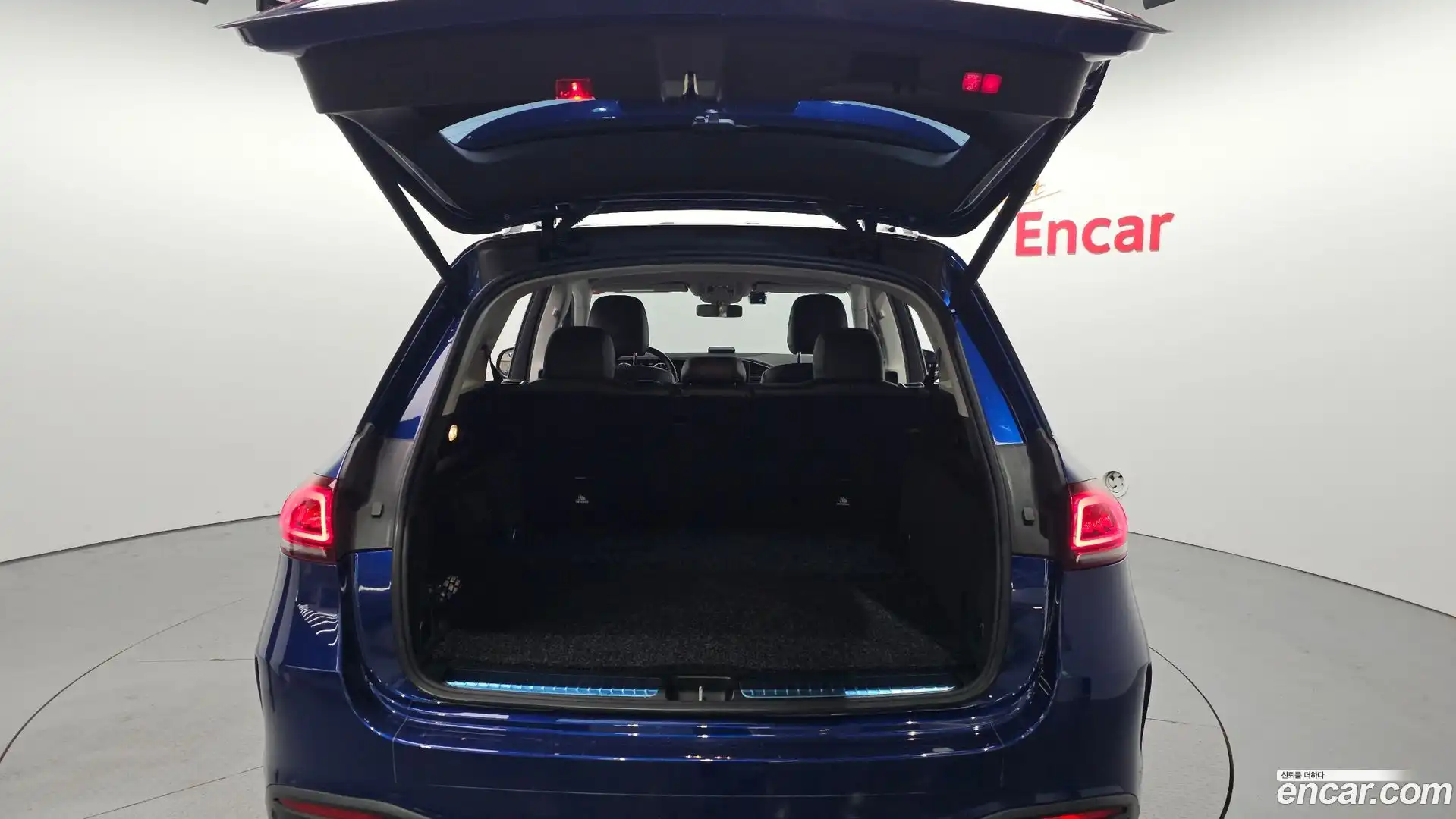 GLE-Class Mercedes-Benz 2019.8-OPTION-024