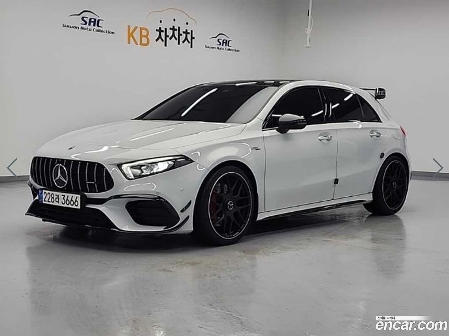 Main__Slider__Photo:A-Class Mercedes-Benz 2021.6-0