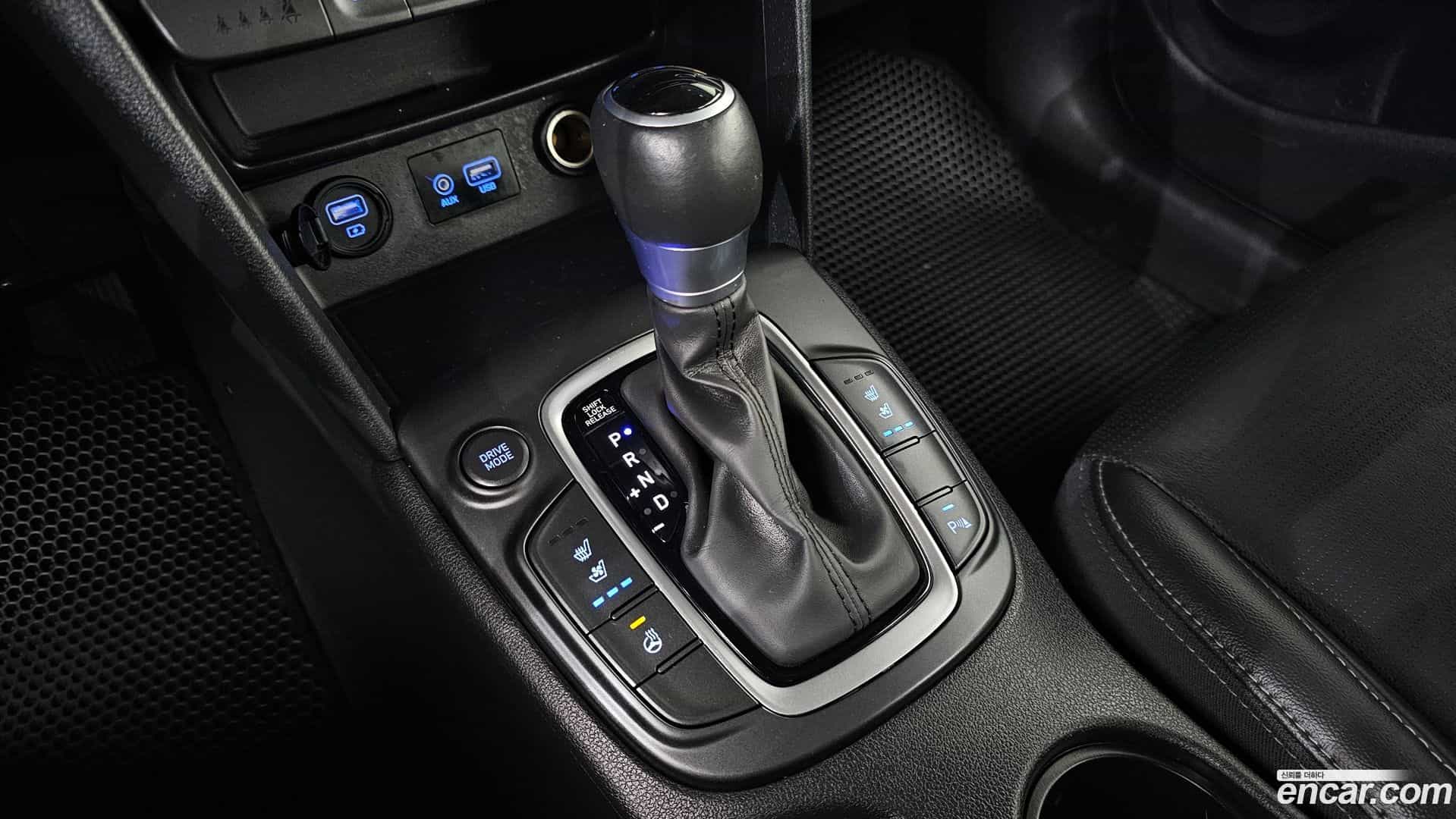 Kona Hyundai 2019.3-INNER-009