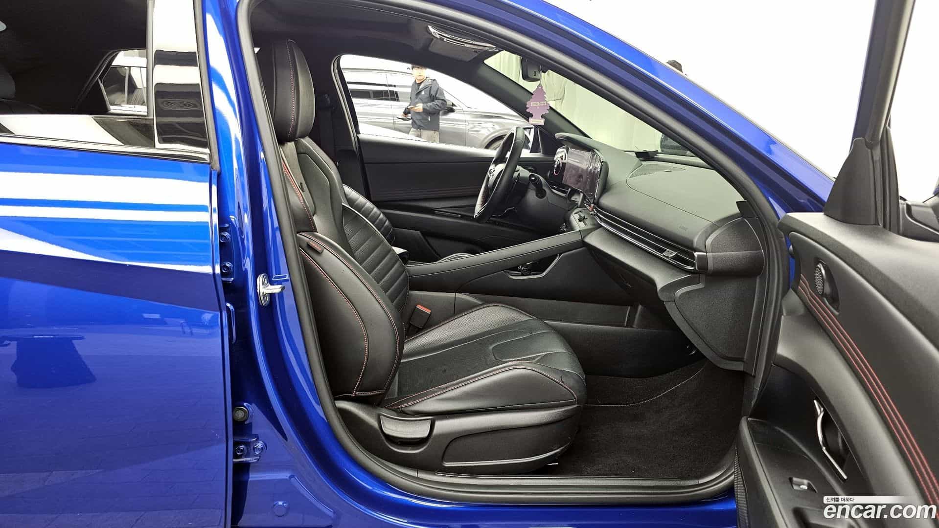 AVANTE Hyundai 2021.11-OPTION-015