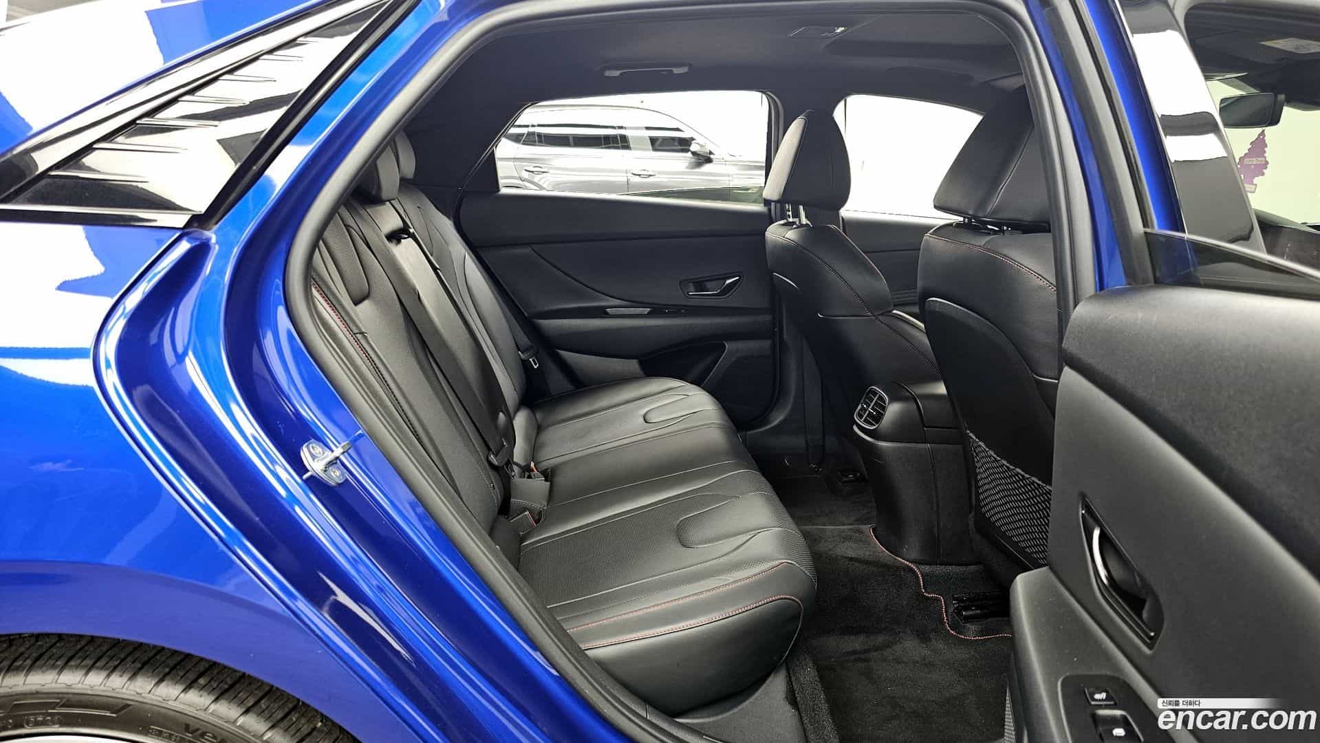 AVANTE Hyundai 2021.11-OPTION-016