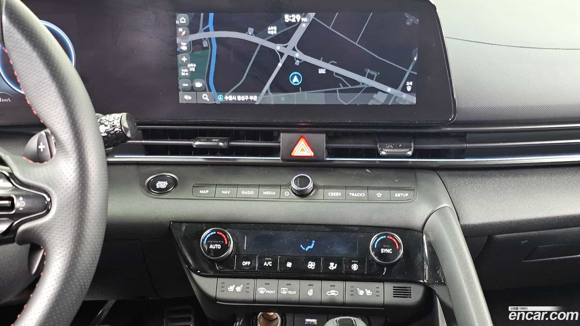AVANTE Hyundai 2021.11-OPTION-018