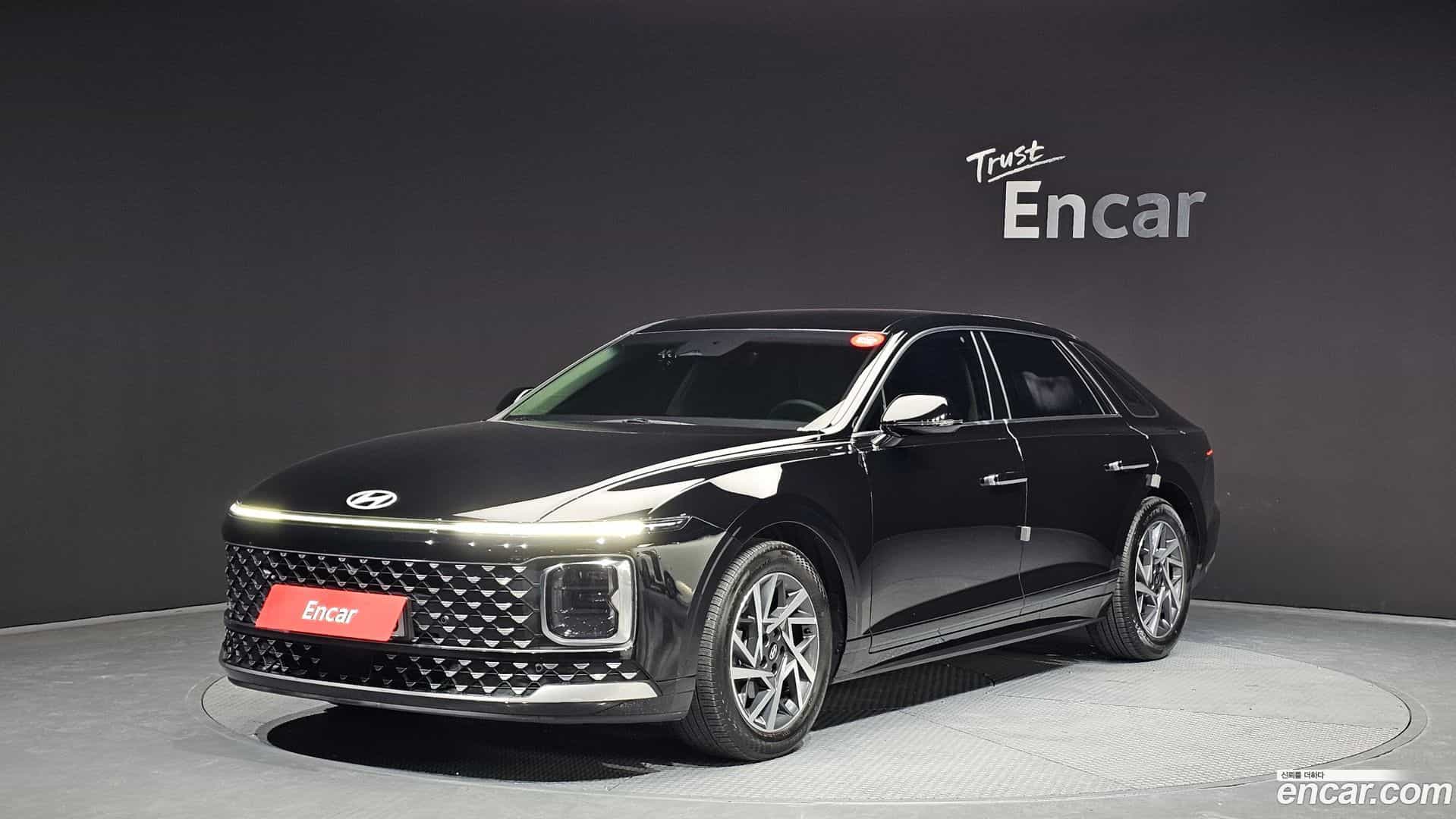 Grandeur Hyundai 2025.3-OUTER-001