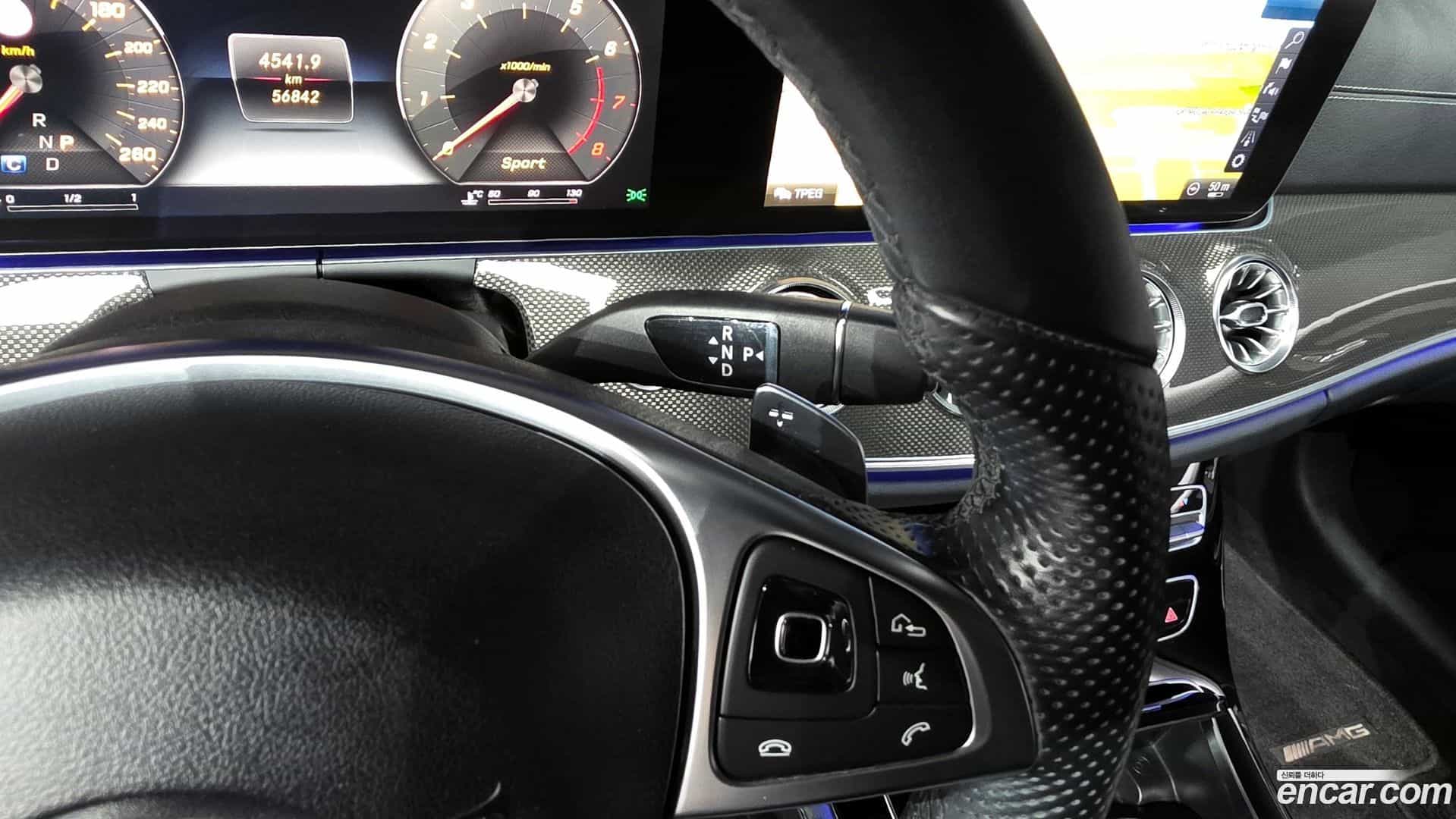 E-Class Mercedes-Benz 2017.9-INNER-009