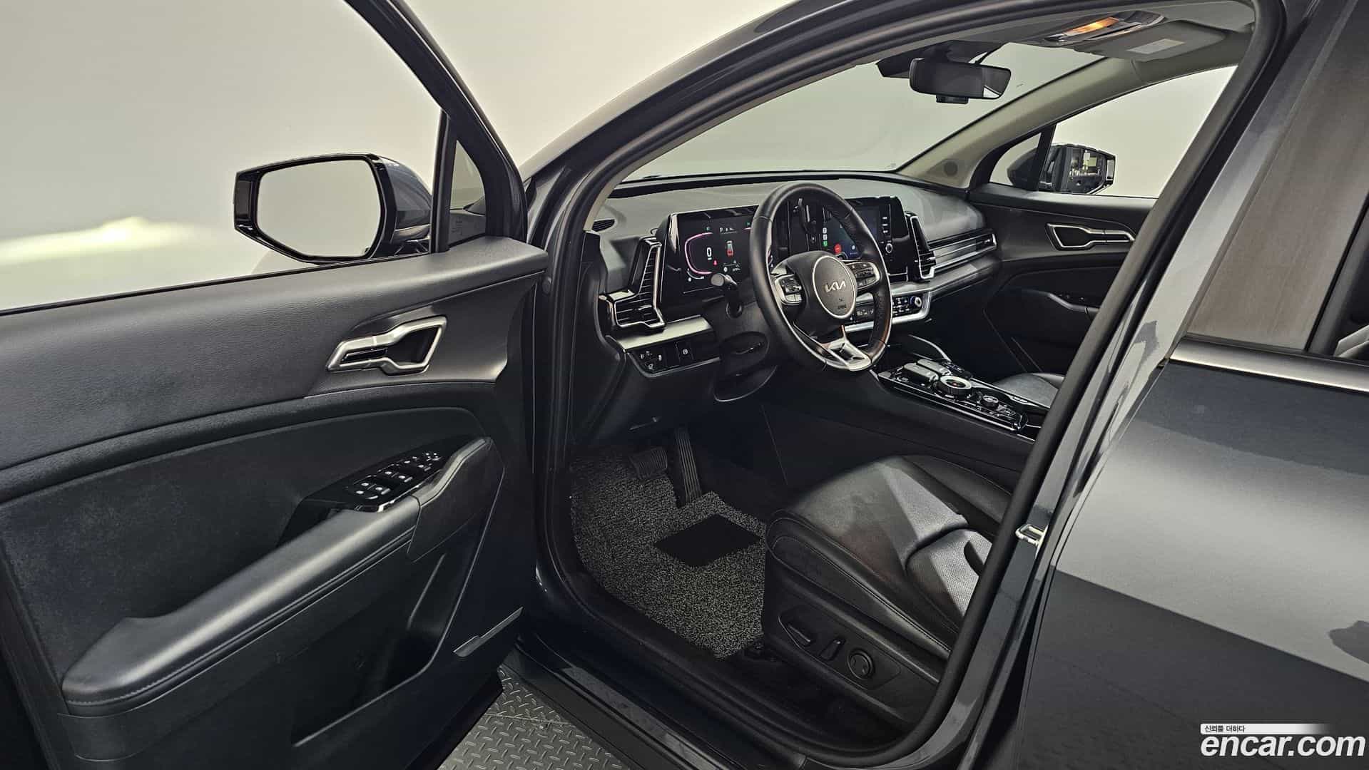 Sportage Kia 2022.2-INNER-010