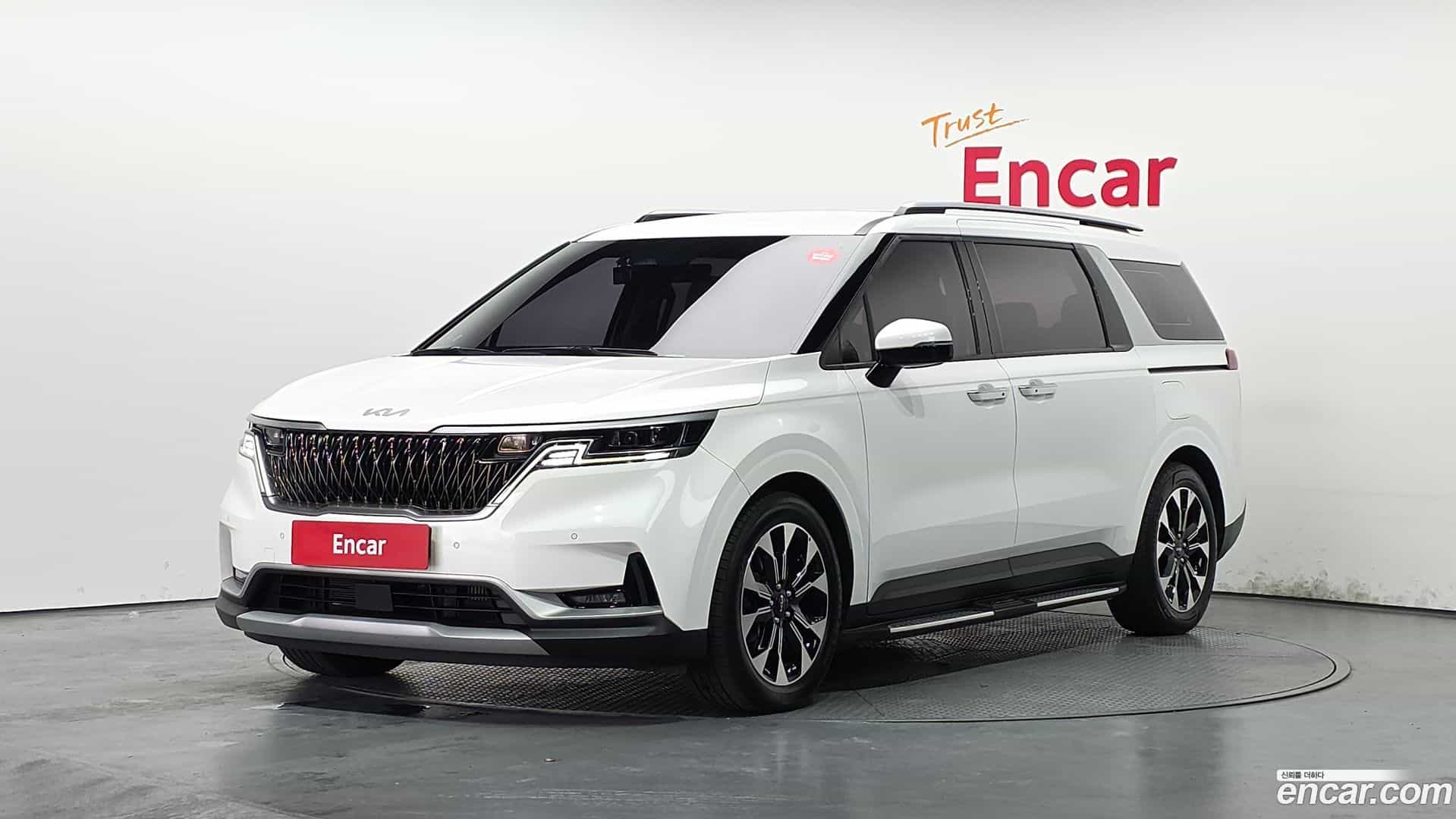 Canival Kia 2021.10-OUTER-001