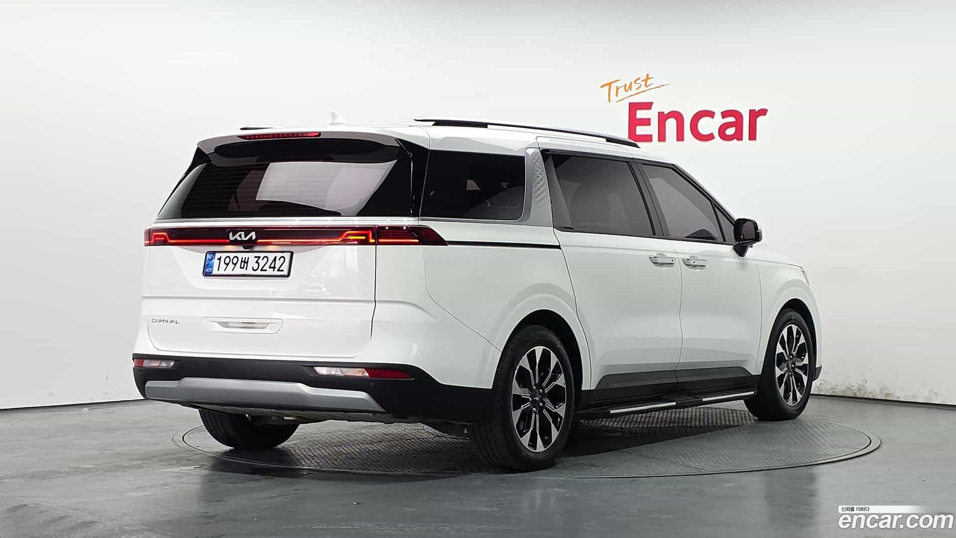 Canival Kia 2021.10-OUTER-002