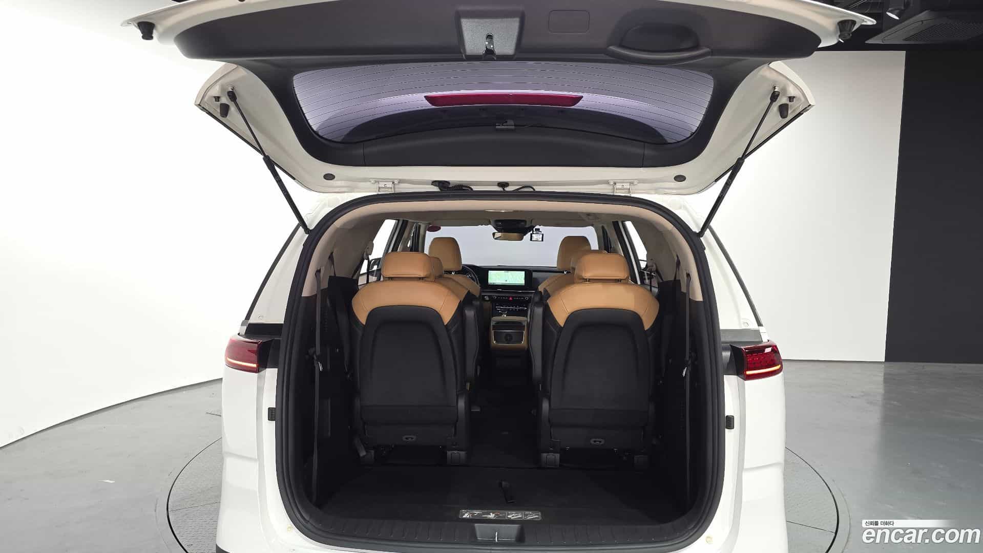 Canival Kia 2021.10-OPTION-024