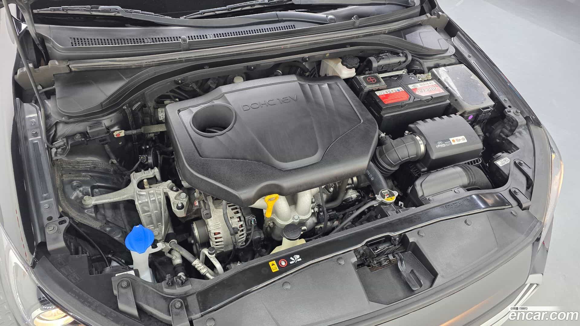 AVANTE Hyundai 2018.5-OUTER-006