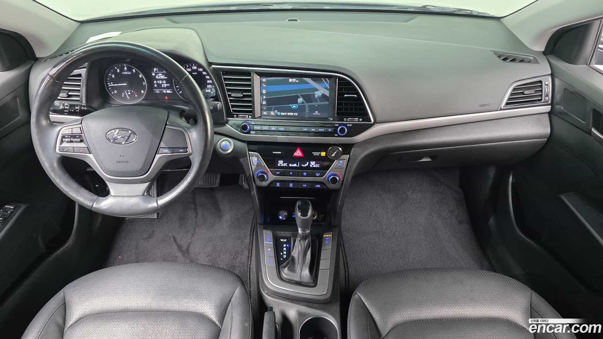 AVANTE Hyundai 2018.5-INNER-007