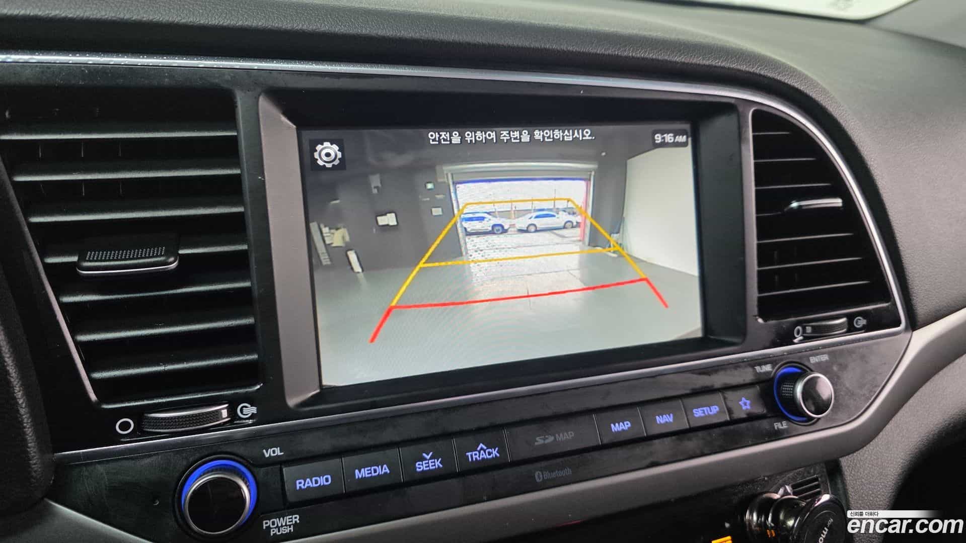AVANTE Hyundai 2018.5-OPTION-019
