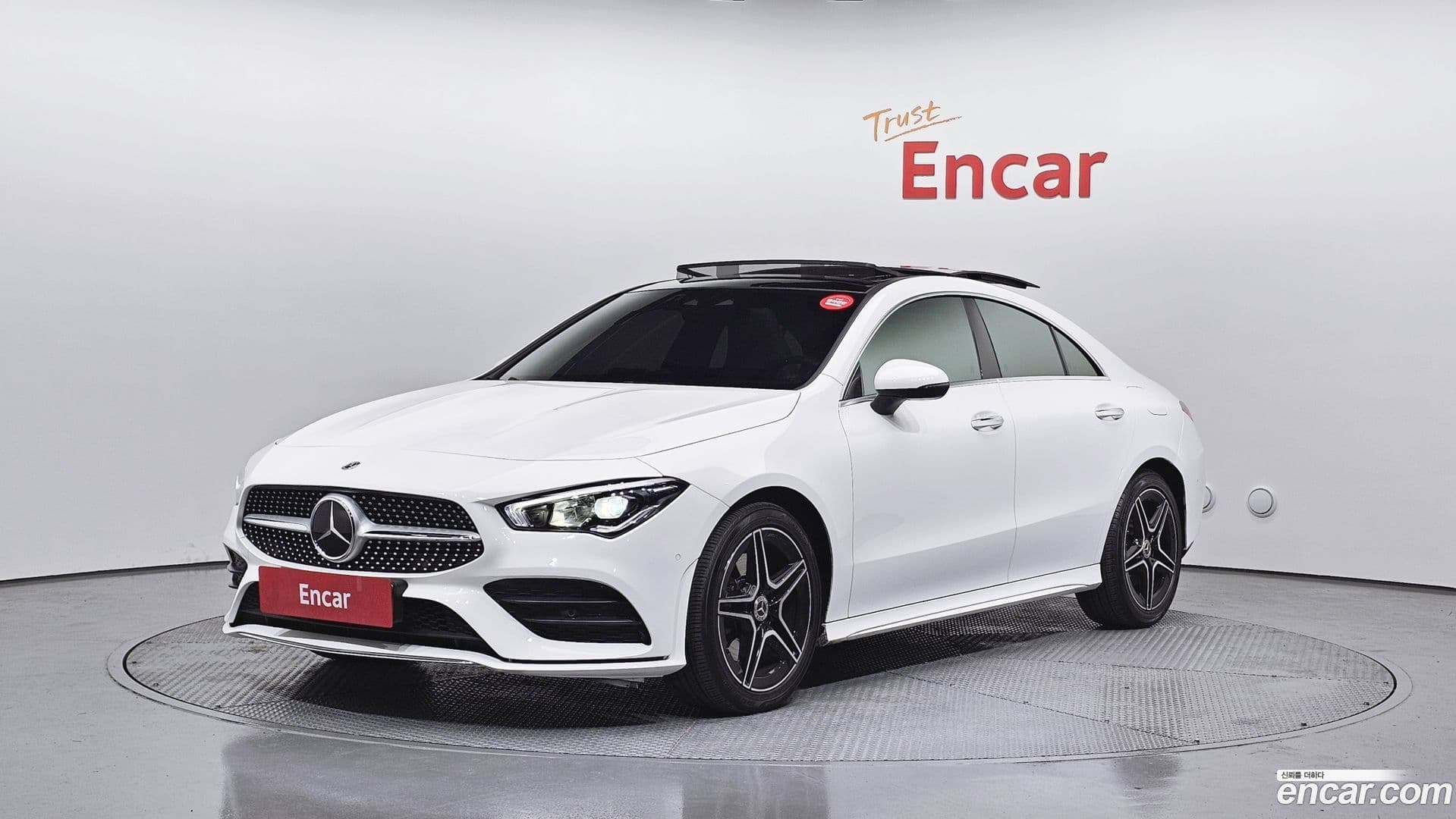 Main__Slider__Photo:CLA-Class Mercedes-Benz 2023.4-0