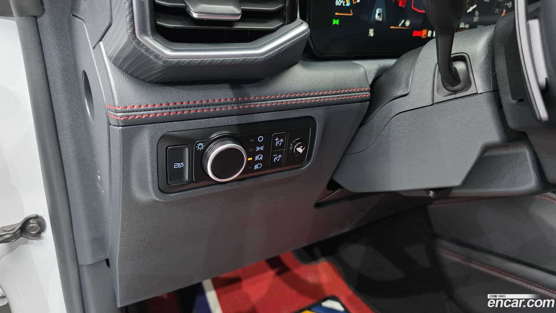 Mustang Ford 2024.6-OPTION-017
