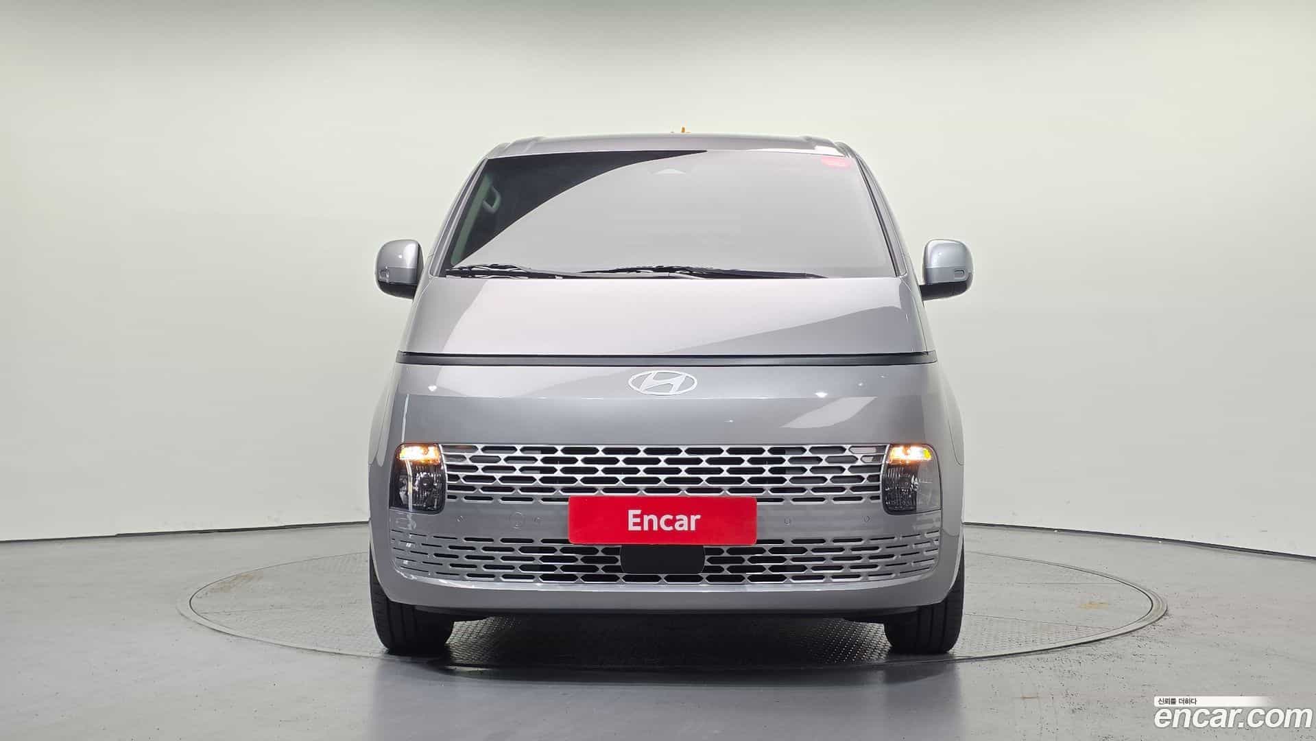 Staria Hyundai 2025.11-OUTER-003