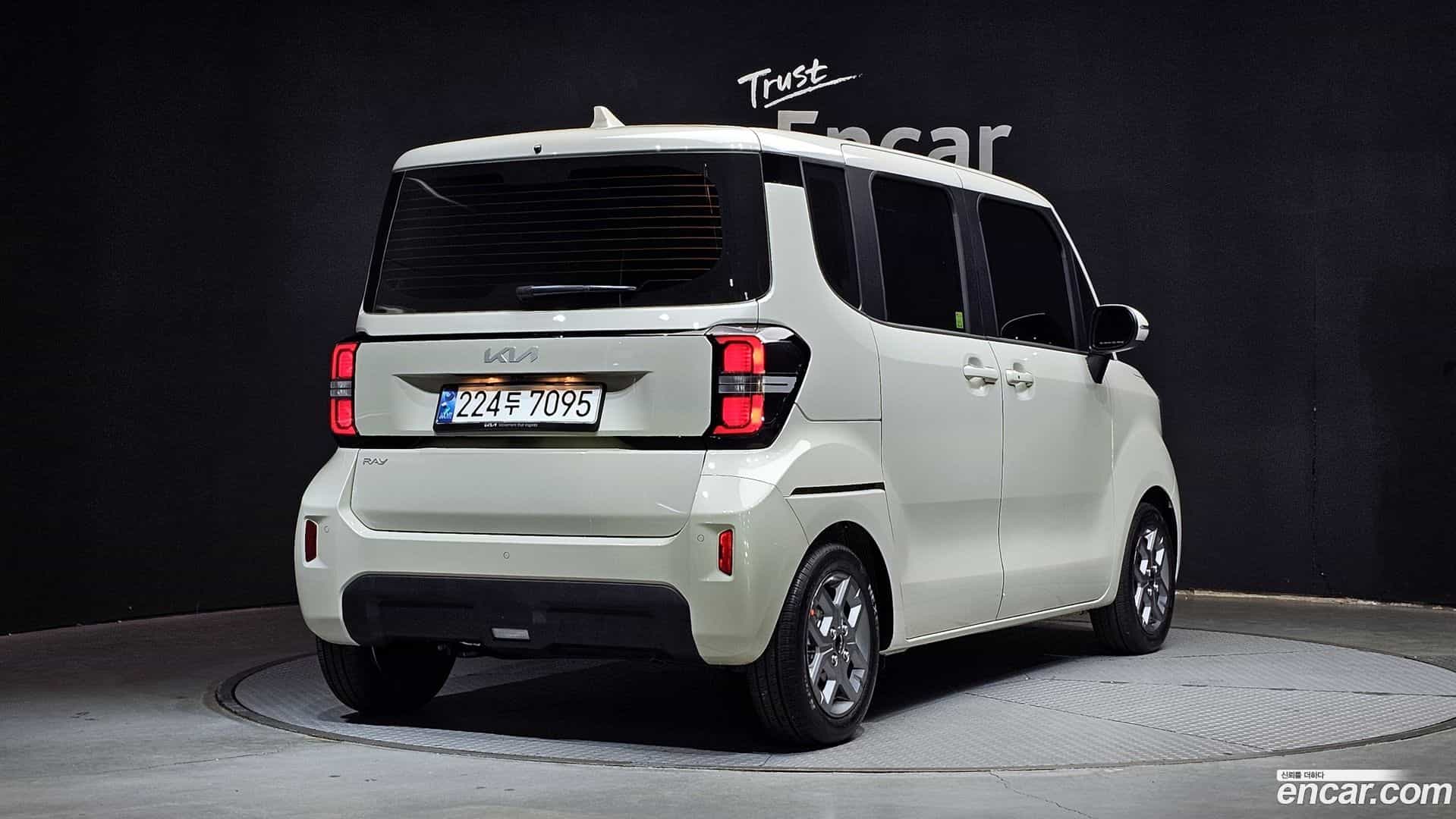 RAY Kia 2024.6-OUTER-002