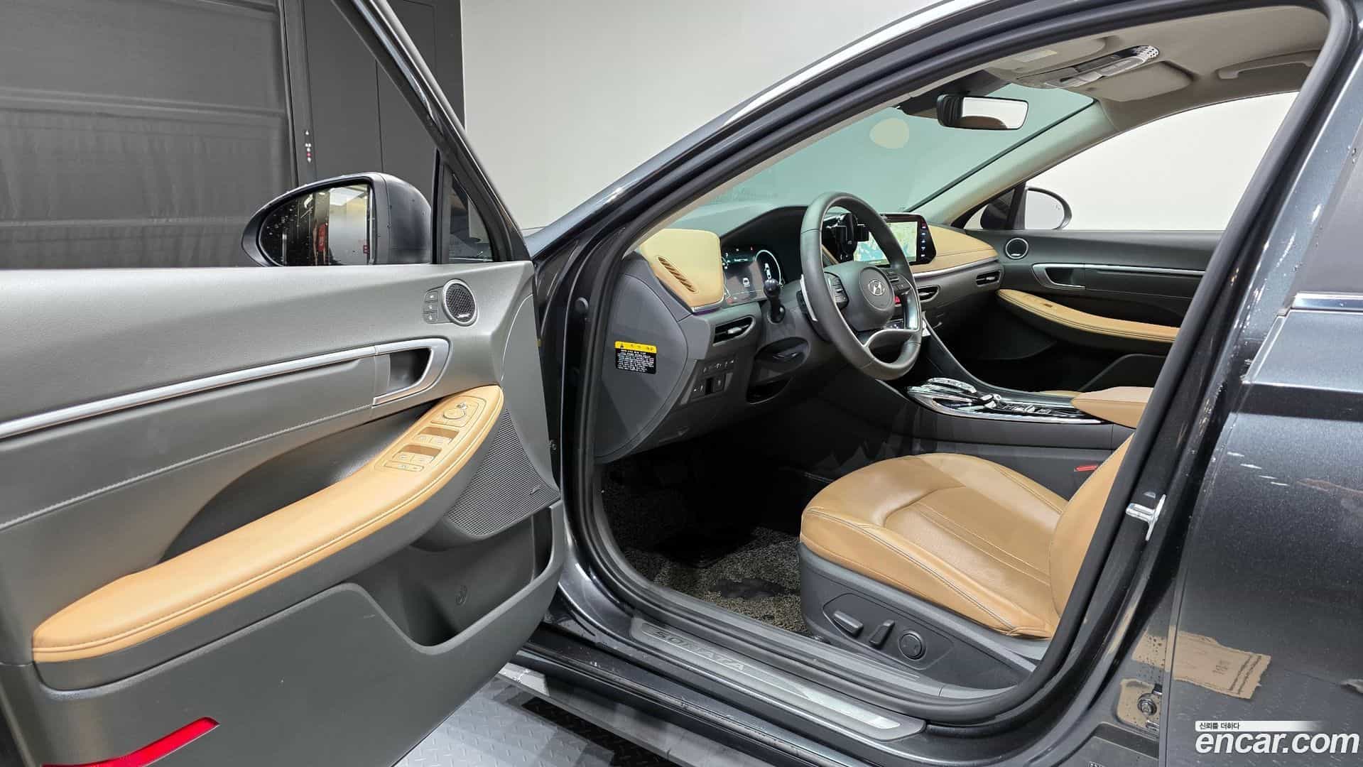 Sonata Hyundai 2019.5-OPTION-015