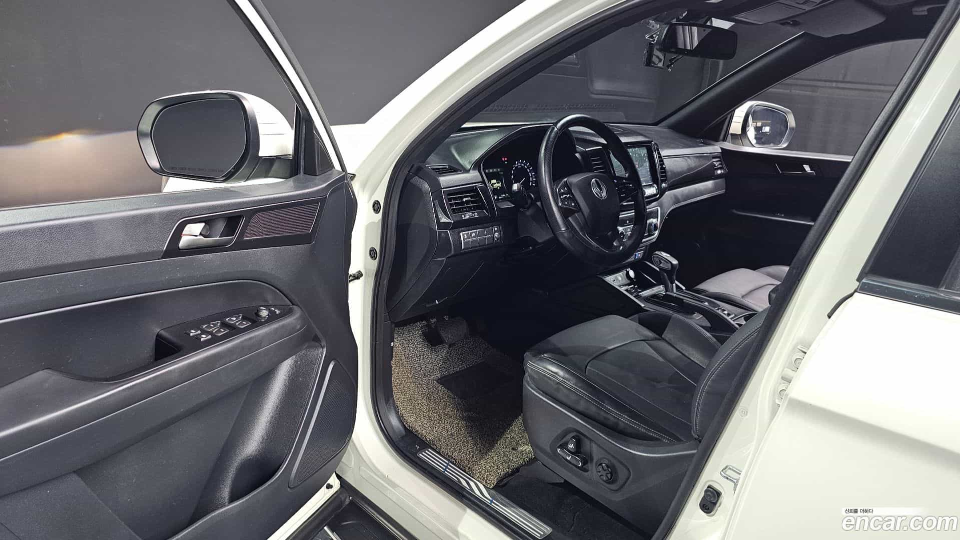Rexton KG Mobility 2019.10-OPTION-016