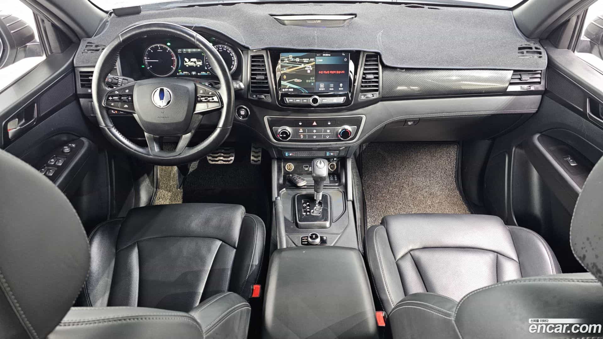 Rexton KG Mobility 2020.10-INNER-007