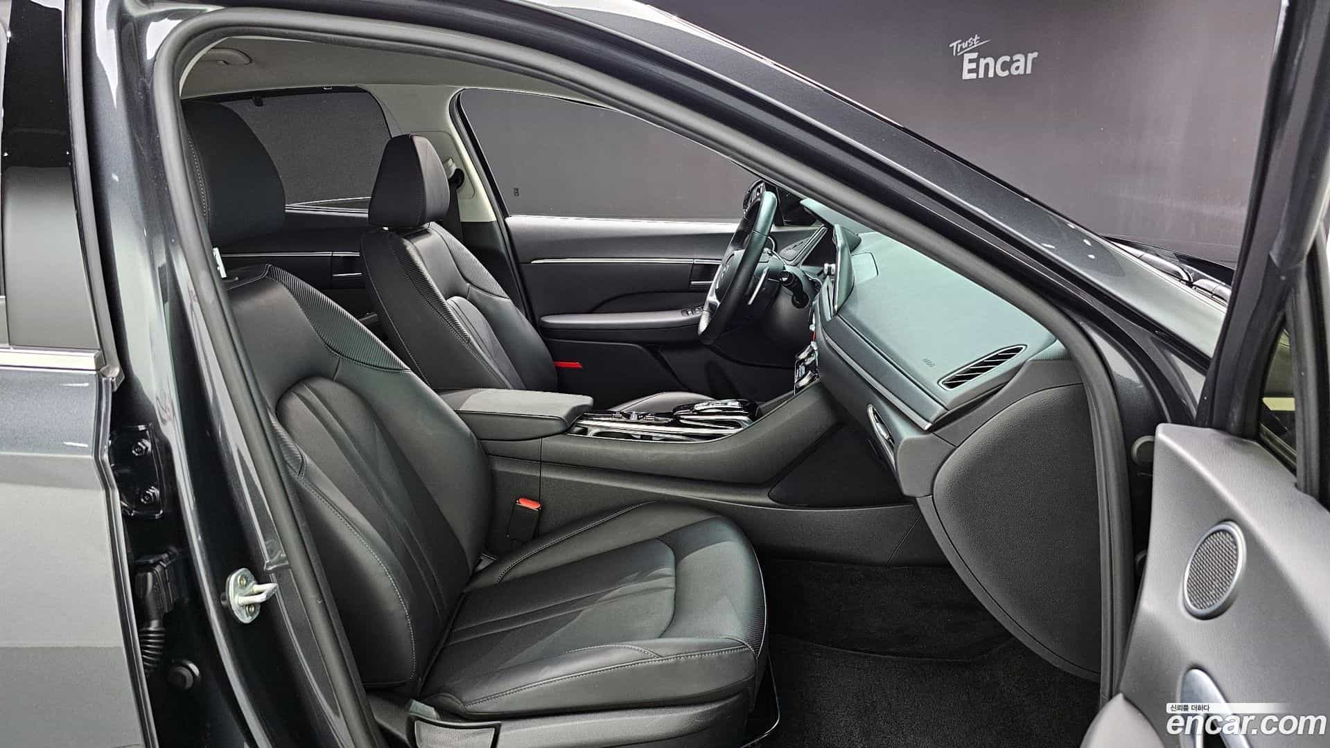 Sonata Hyundai 2020.6-INNER-010