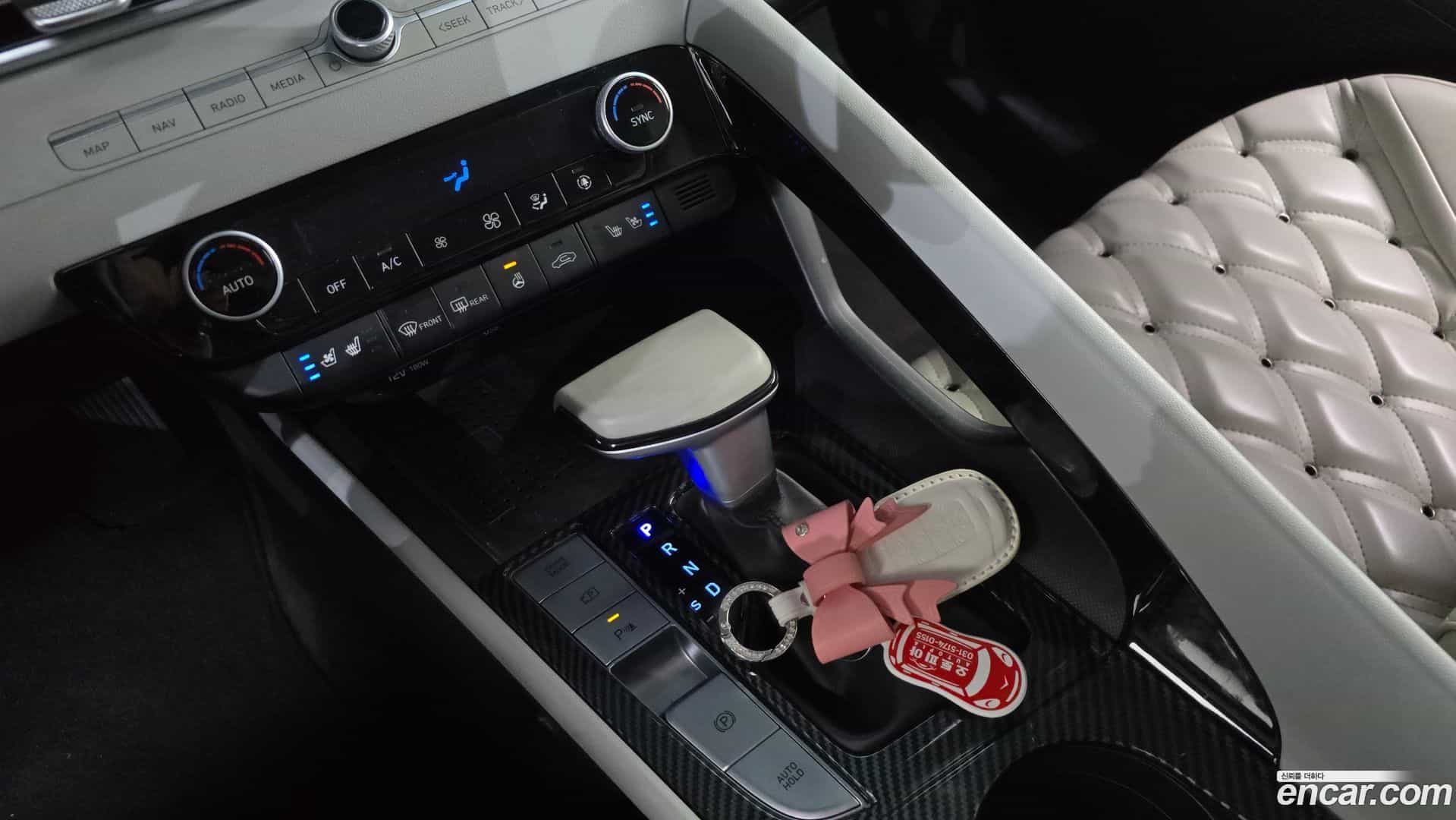 AVANTE Hyundai 2020.3-INNER-009