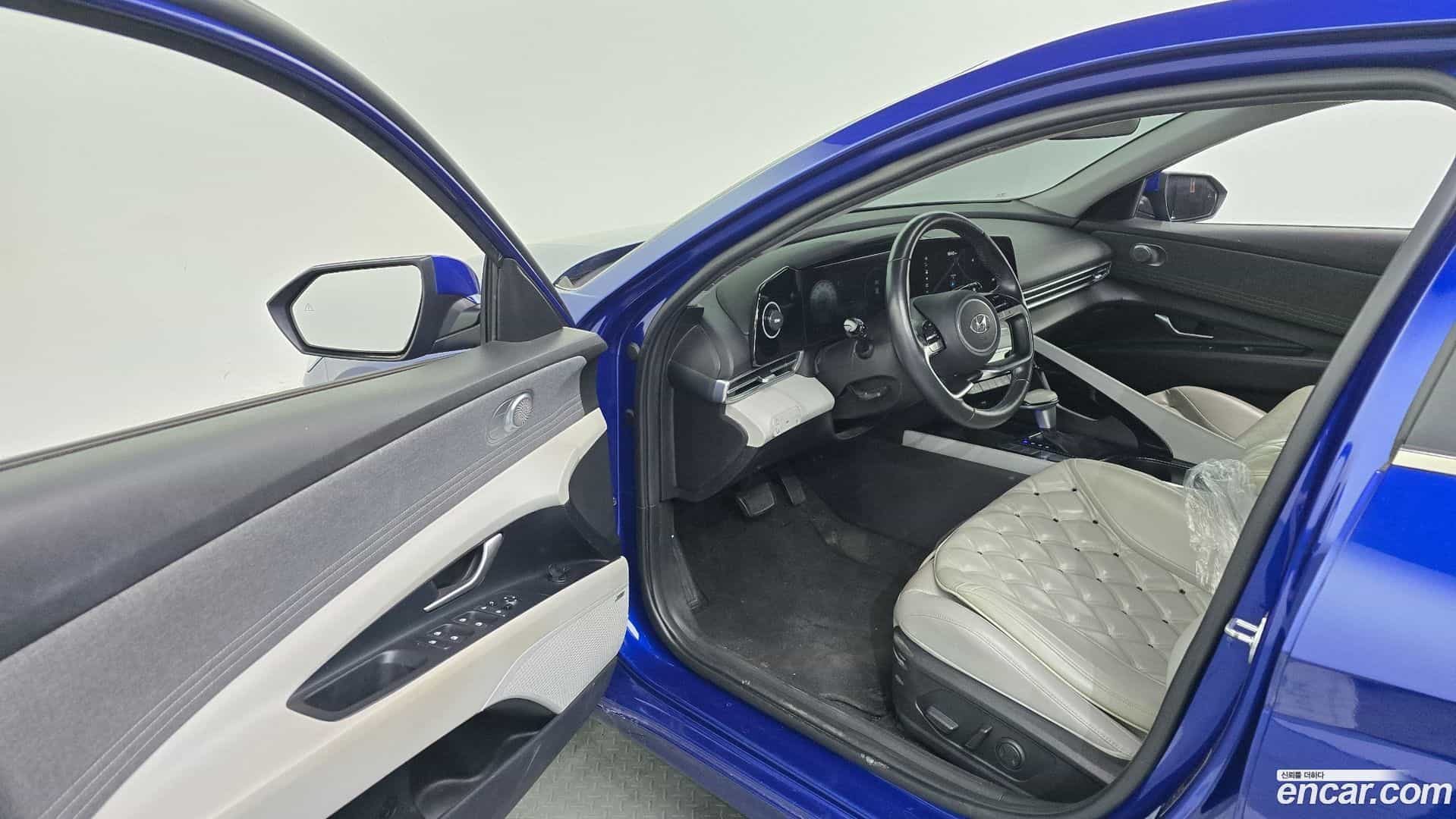 AVANTE Hyundai 2020.3-INNER-010