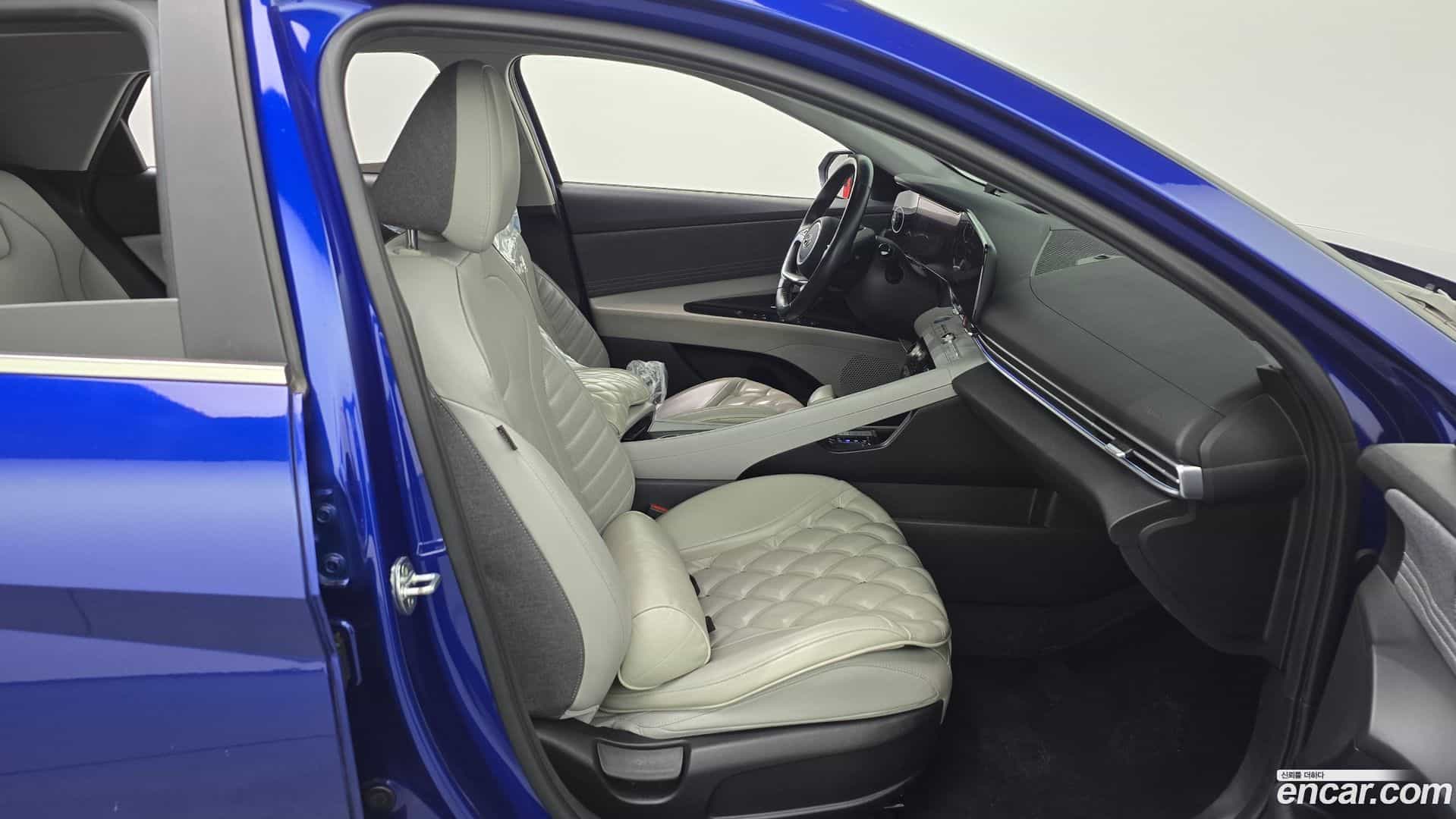 AVANTE Hyundai 2020.3-OPTION-015