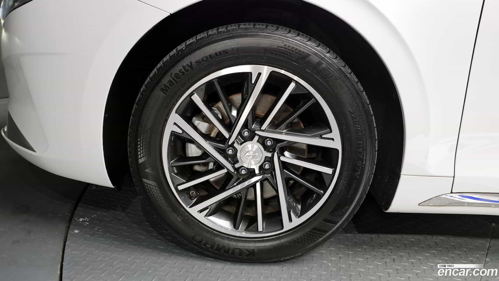 Grandeur Hyundai 2022.2-OUTER-005