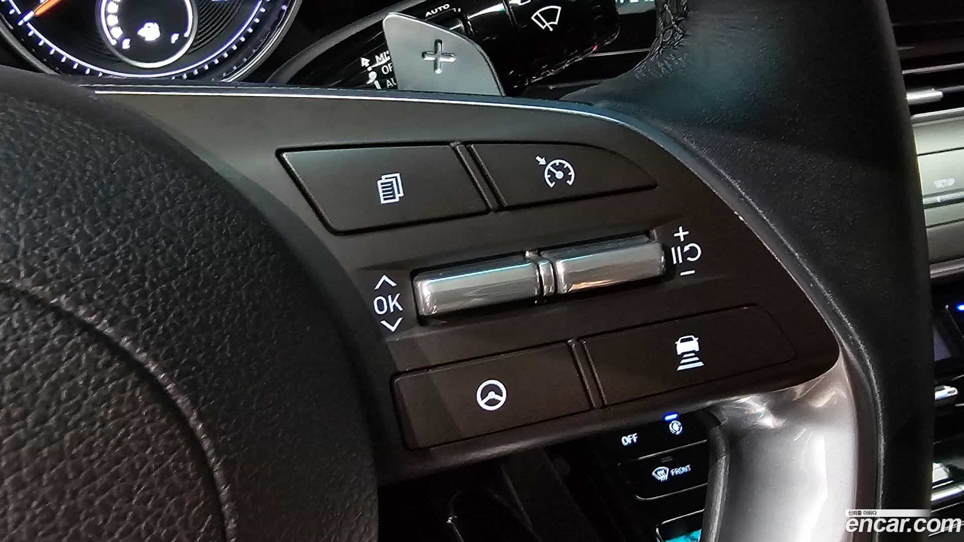 Grandeur Hyundai 2022.2-OPTION-023