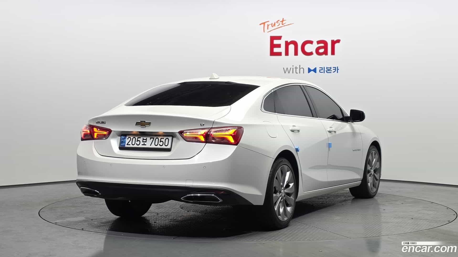 Malibu Chevrolet 2021.5-OUTER-002