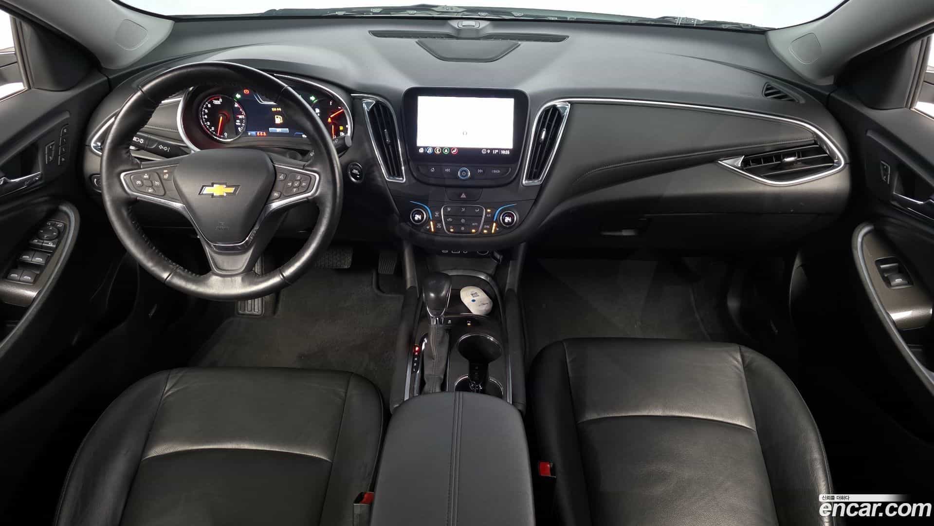 Malibu Chevrolet 2021.5-INNER-007