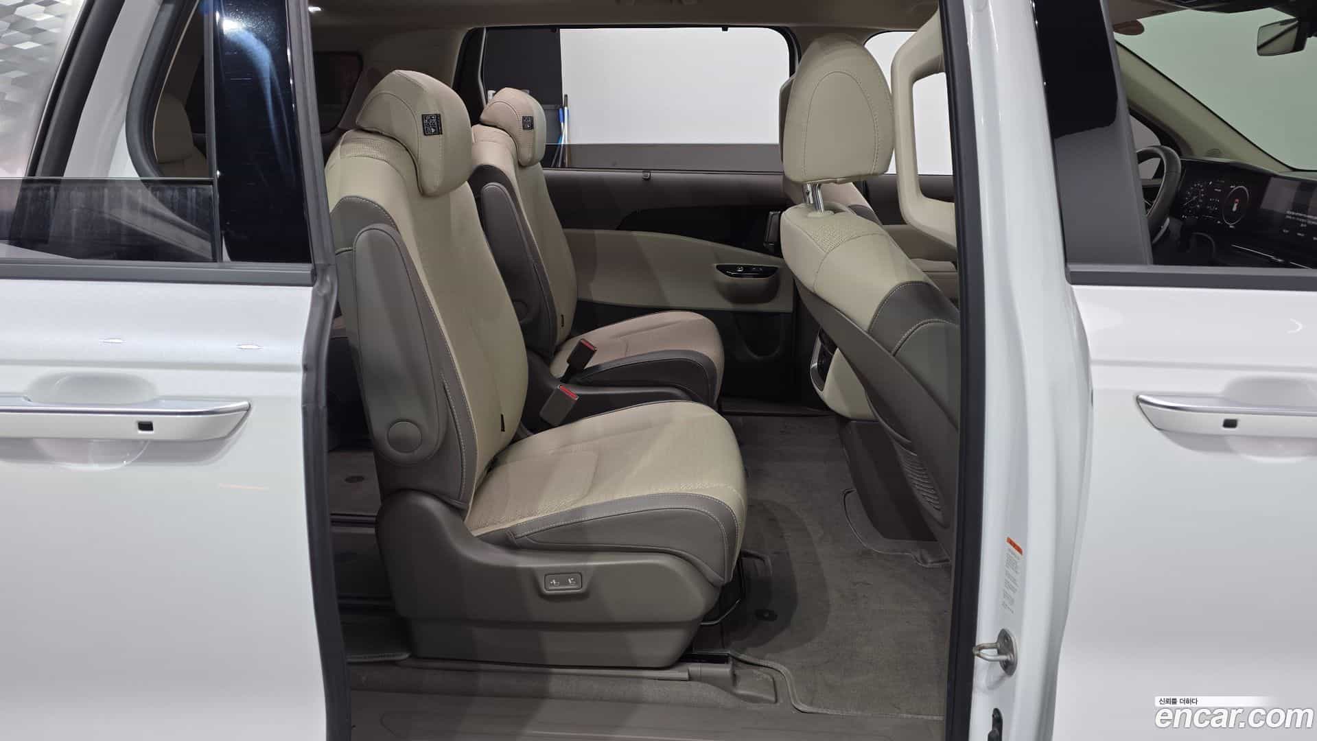 Canival Kia 2022.11-OPTION-016