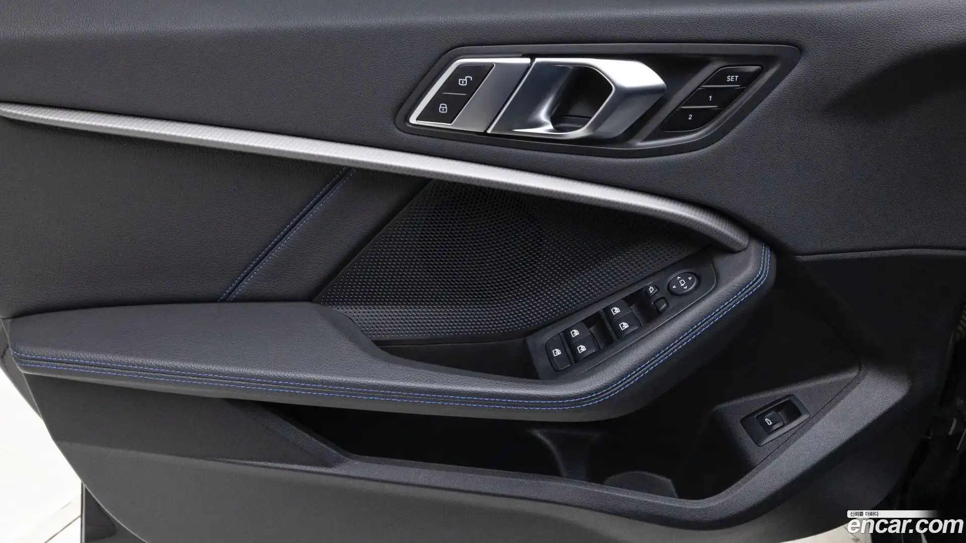 1-Series BMW 2023.2-OPTION-017