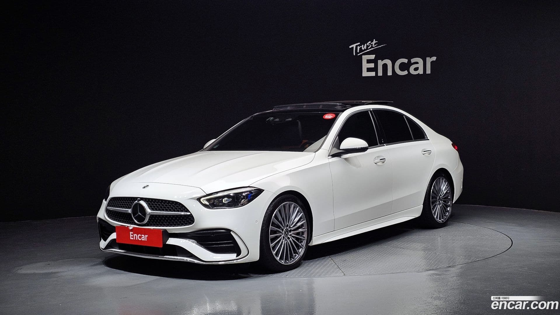 Main__Slider__Photo:C-Class Mercedes-Benz 2023.0-0